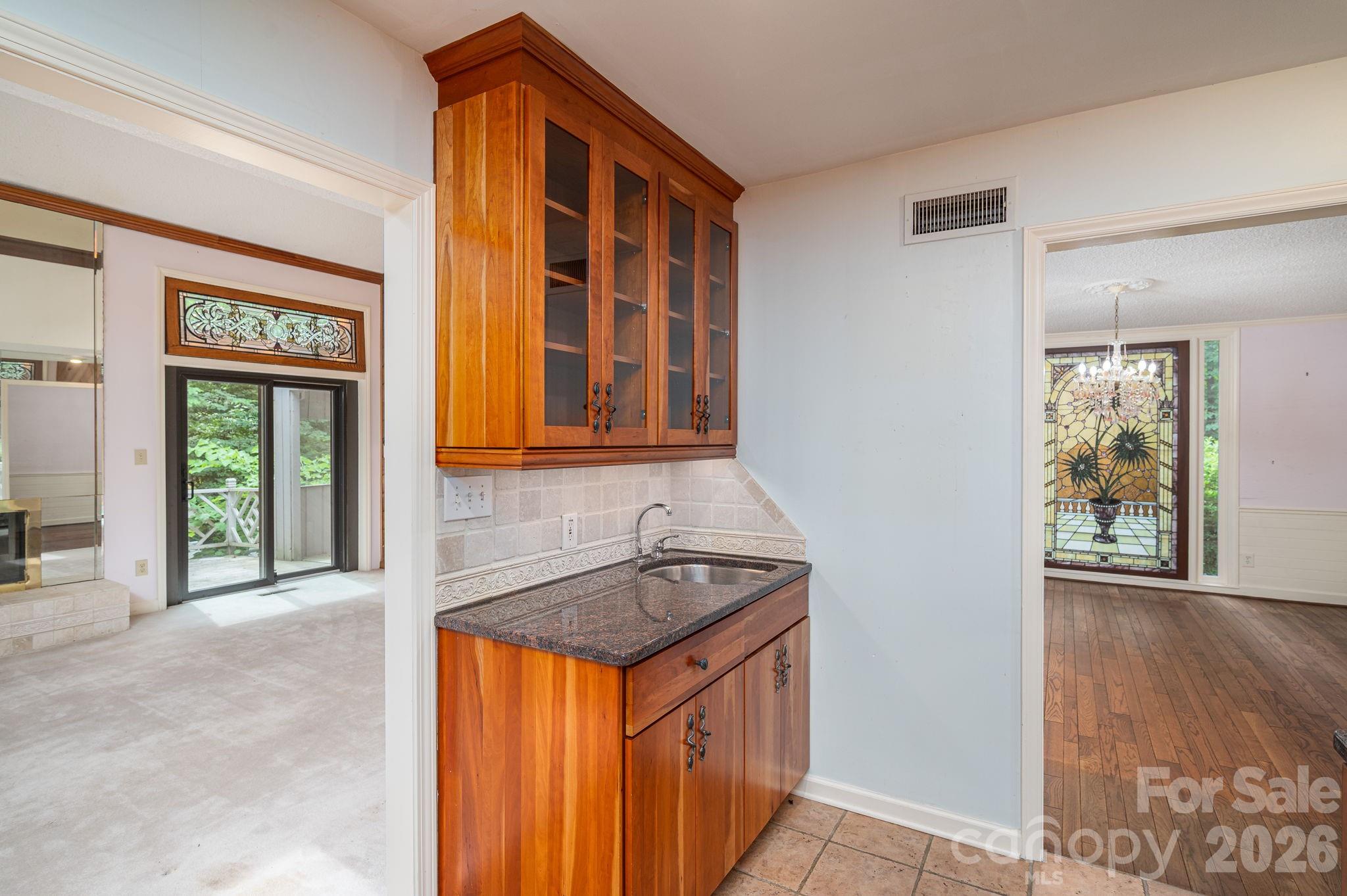 40 Catawba Ridge Road Property Photo 17