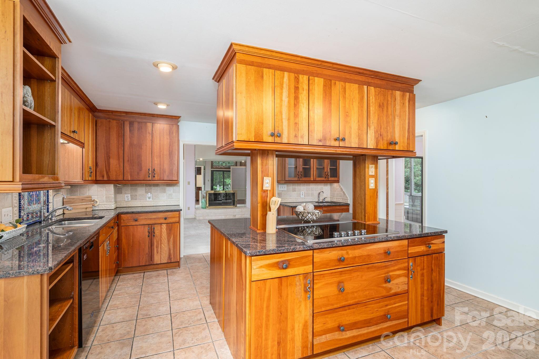 40 Catawba Ridge Road Property Photo 21