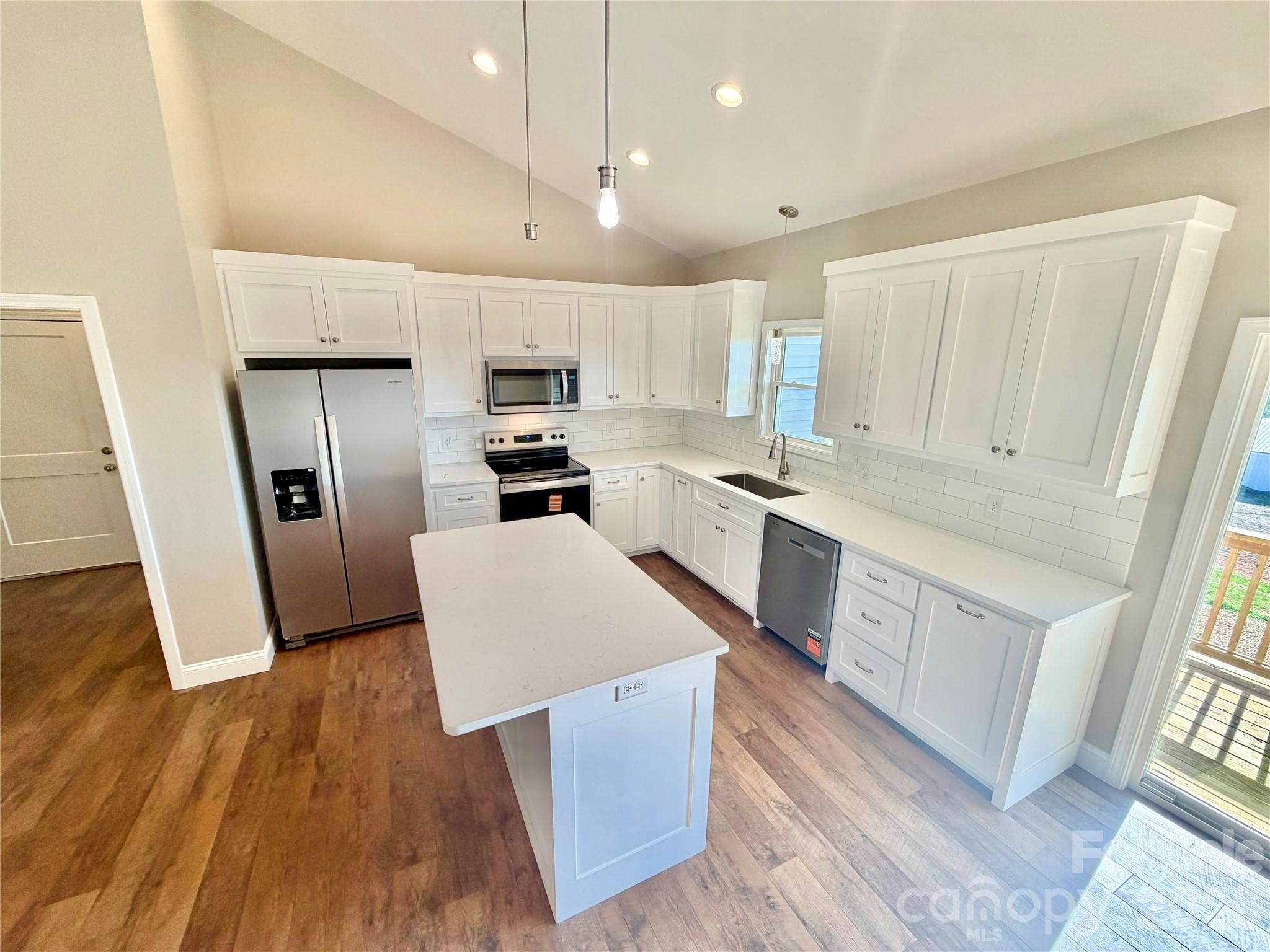 263 C I Chapman Court Property Photo 10