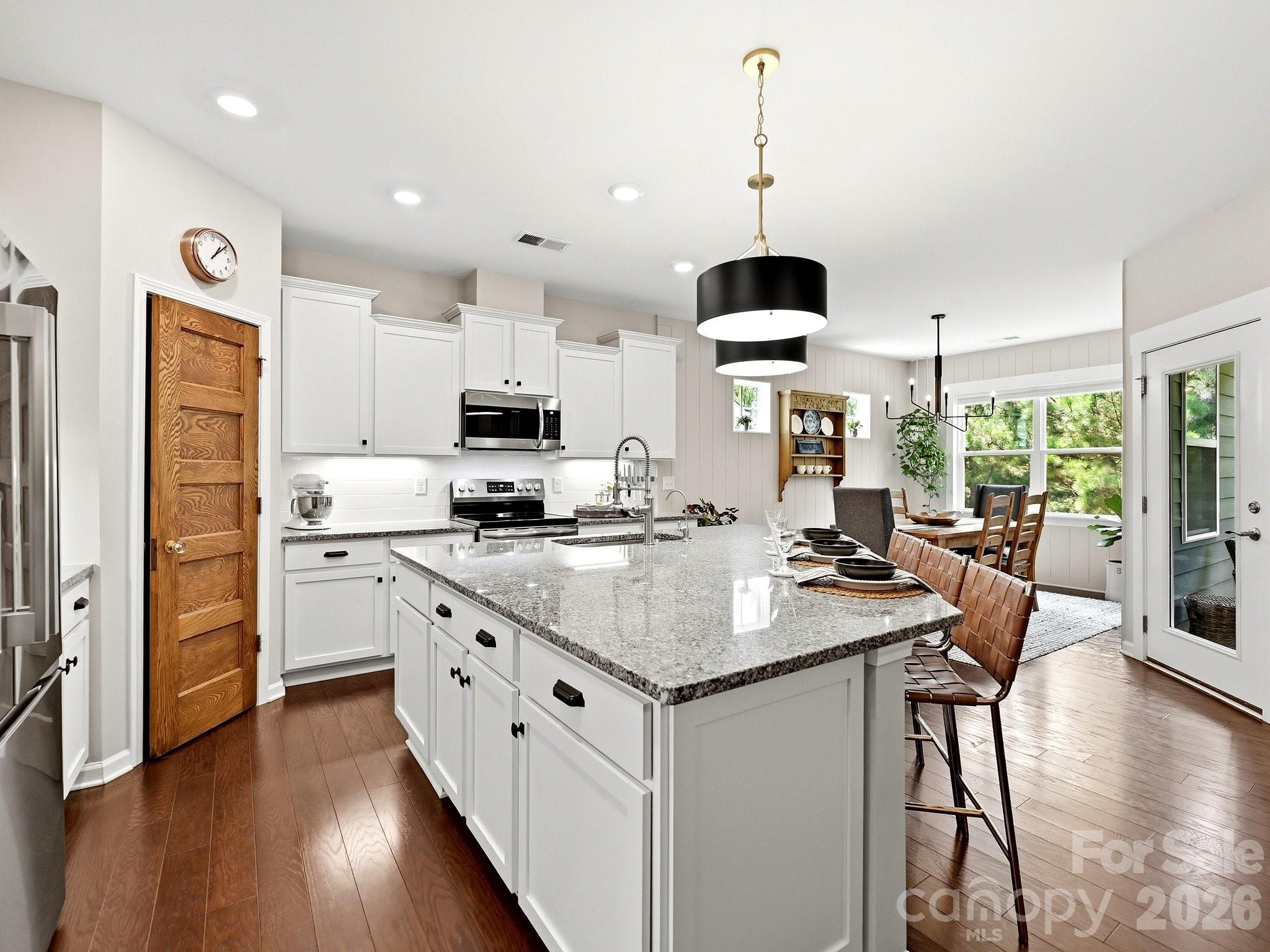 1733 Tranquility Boulevard Property Photo 9