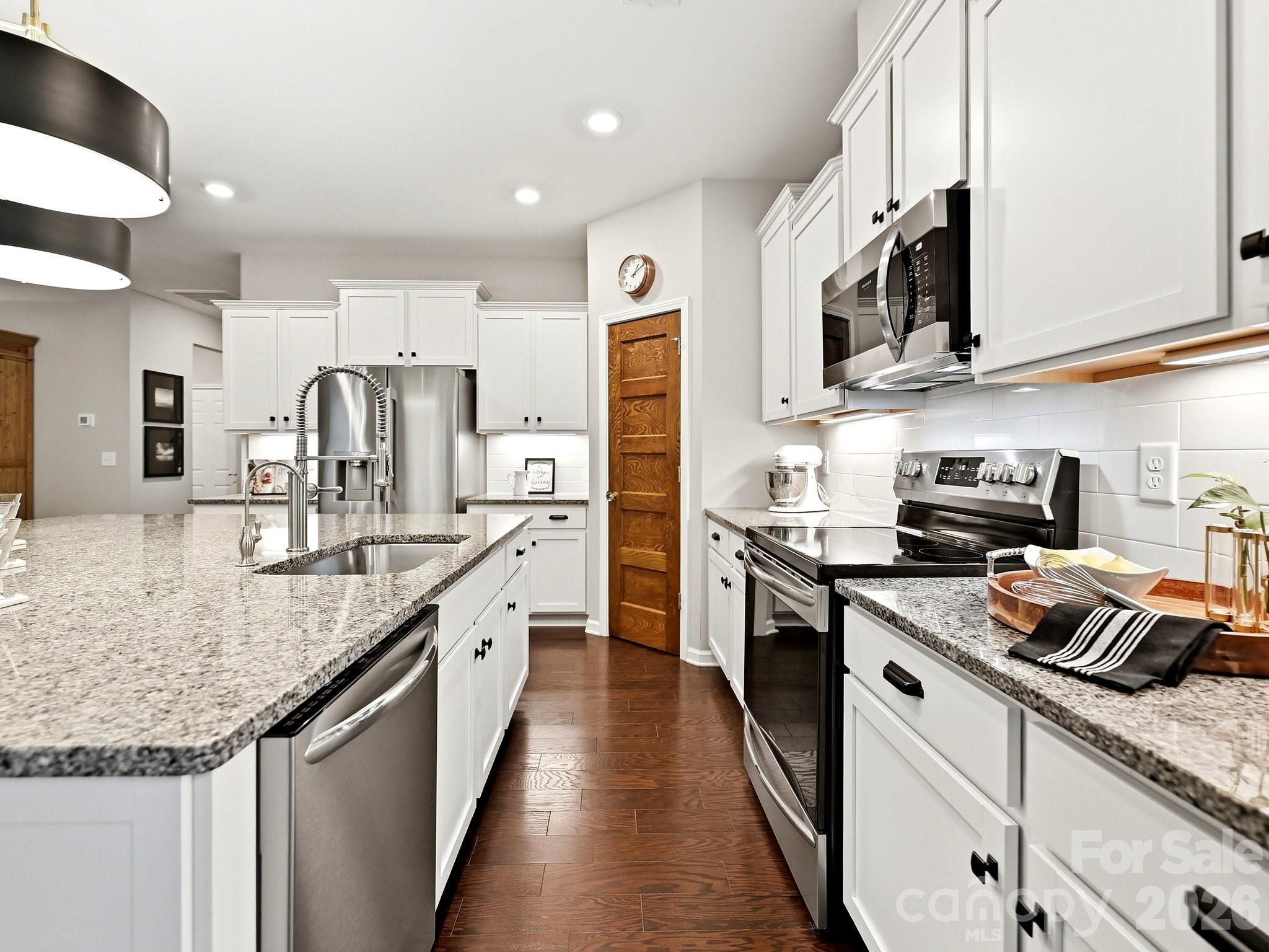 1733 Tranquility Boulevard Property Photo 10