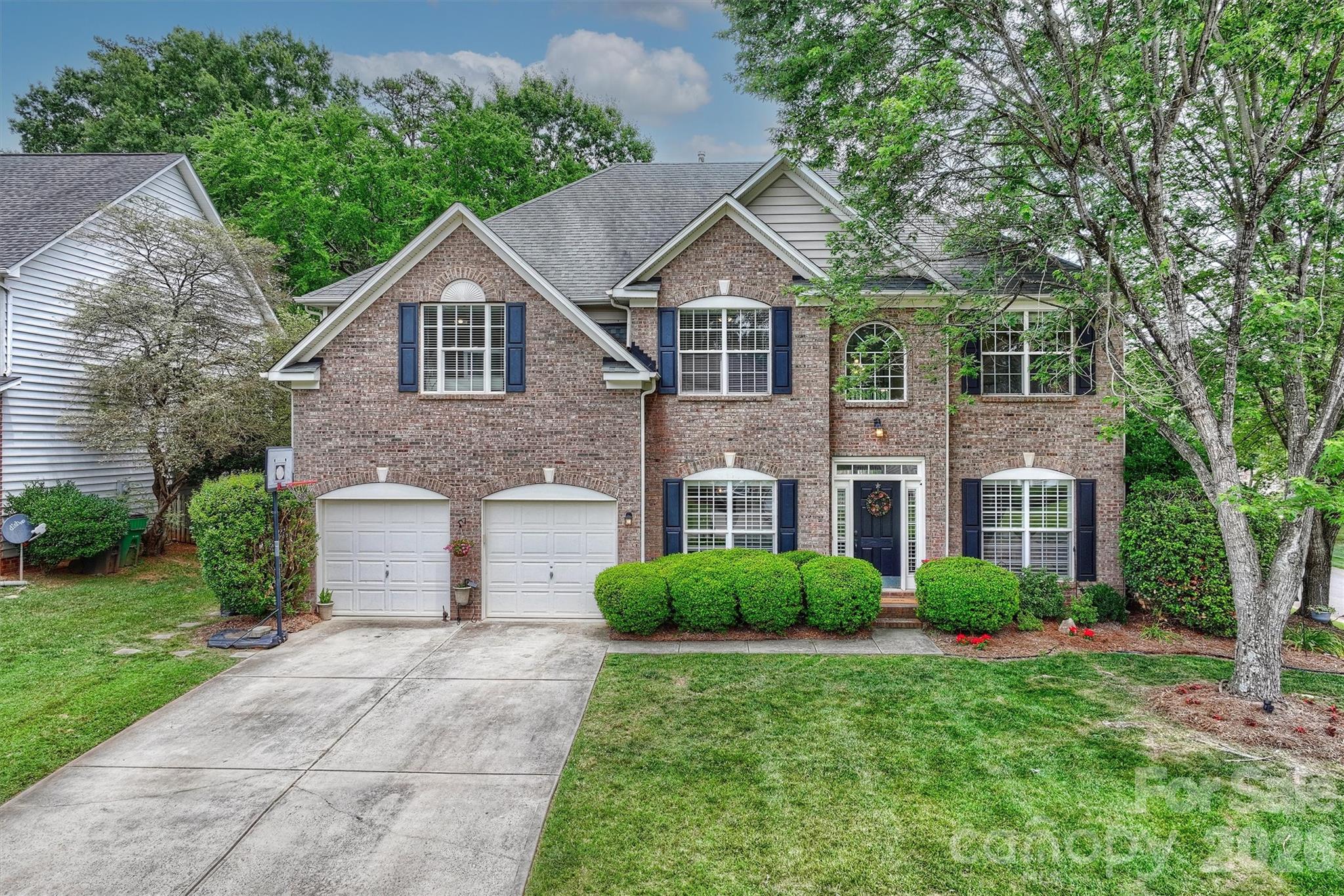 9318 Autumn Applause Drive Property Photo 2