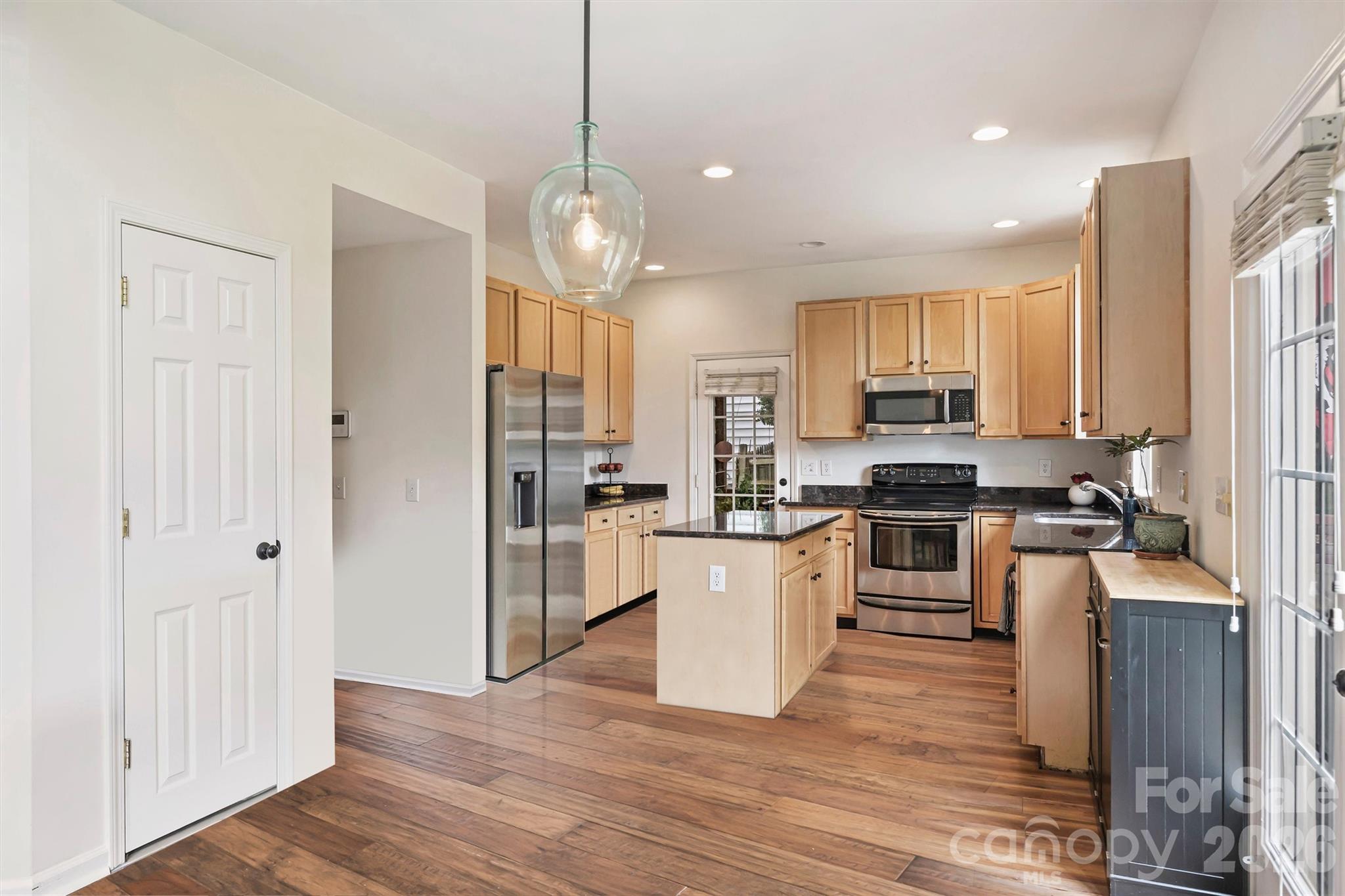 9318 Autumn Applause Drive Property Photo 22