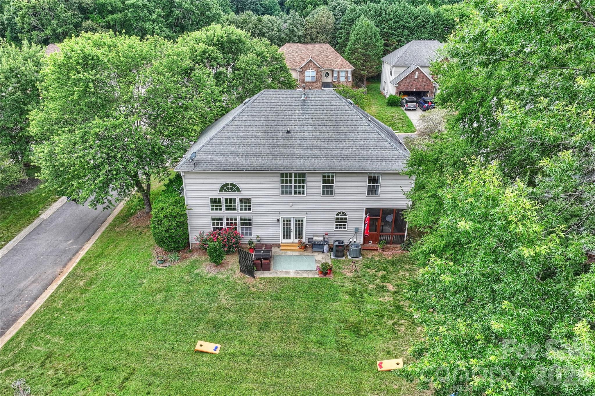 9318 Autumn Applause Drive Property Photo 43