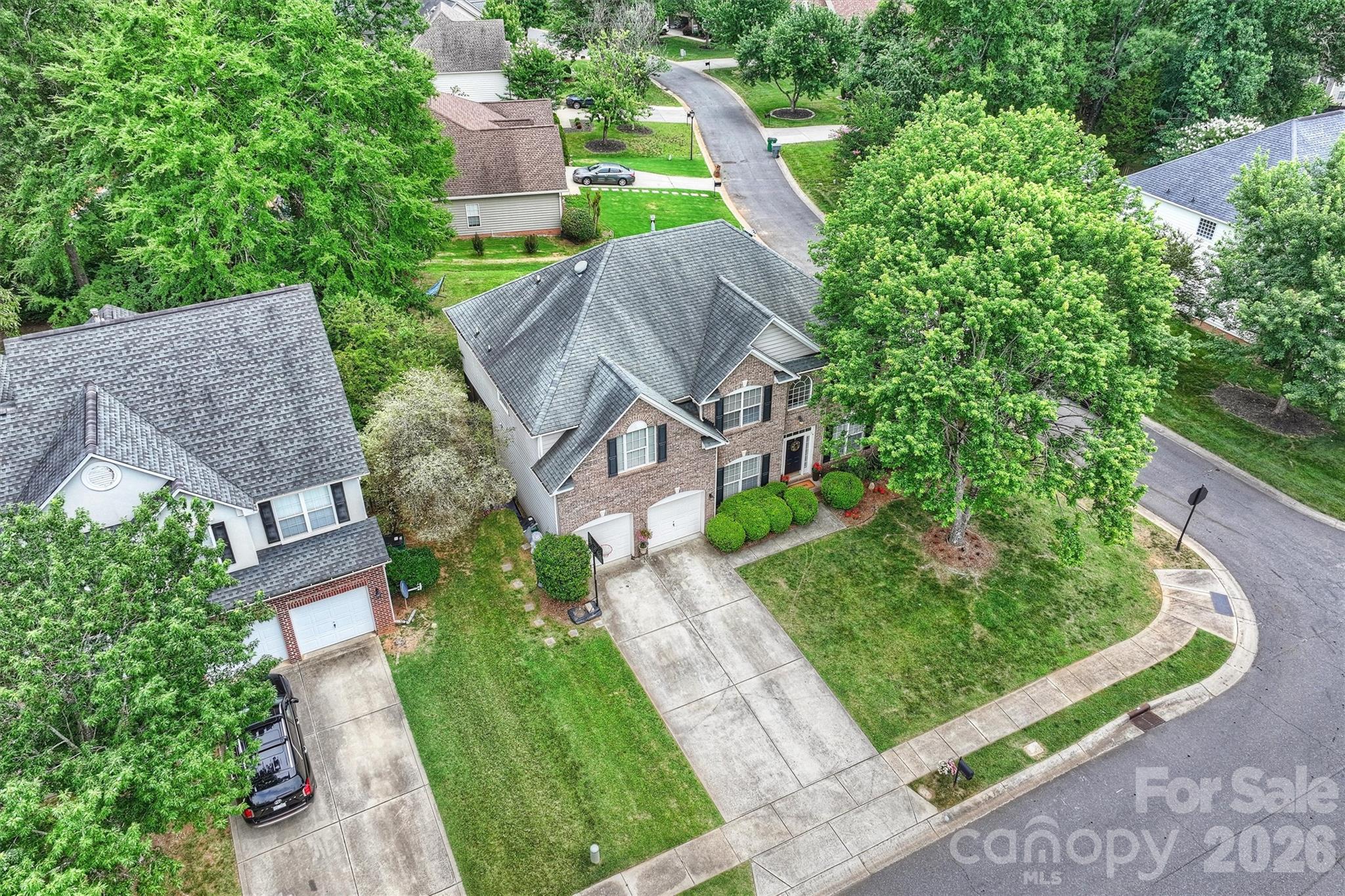 9318 Autumn Applause Drive Property Photo 45
