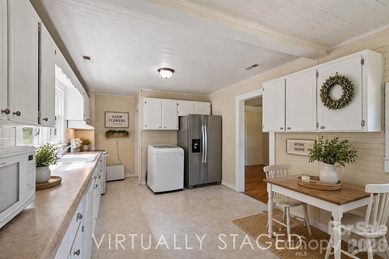 441 Main Street Property Photo 8