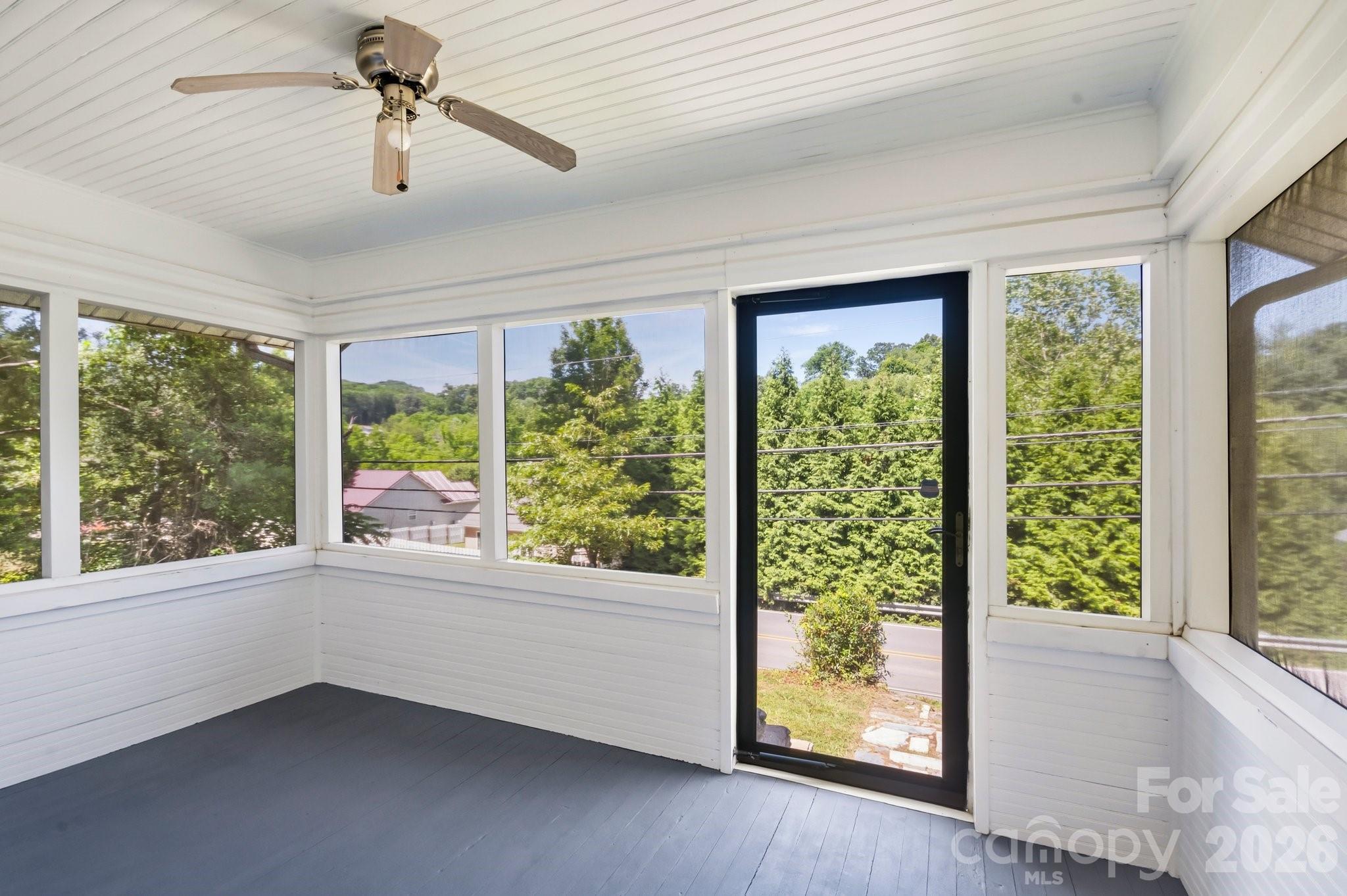 441 Main Street Property Photo 12