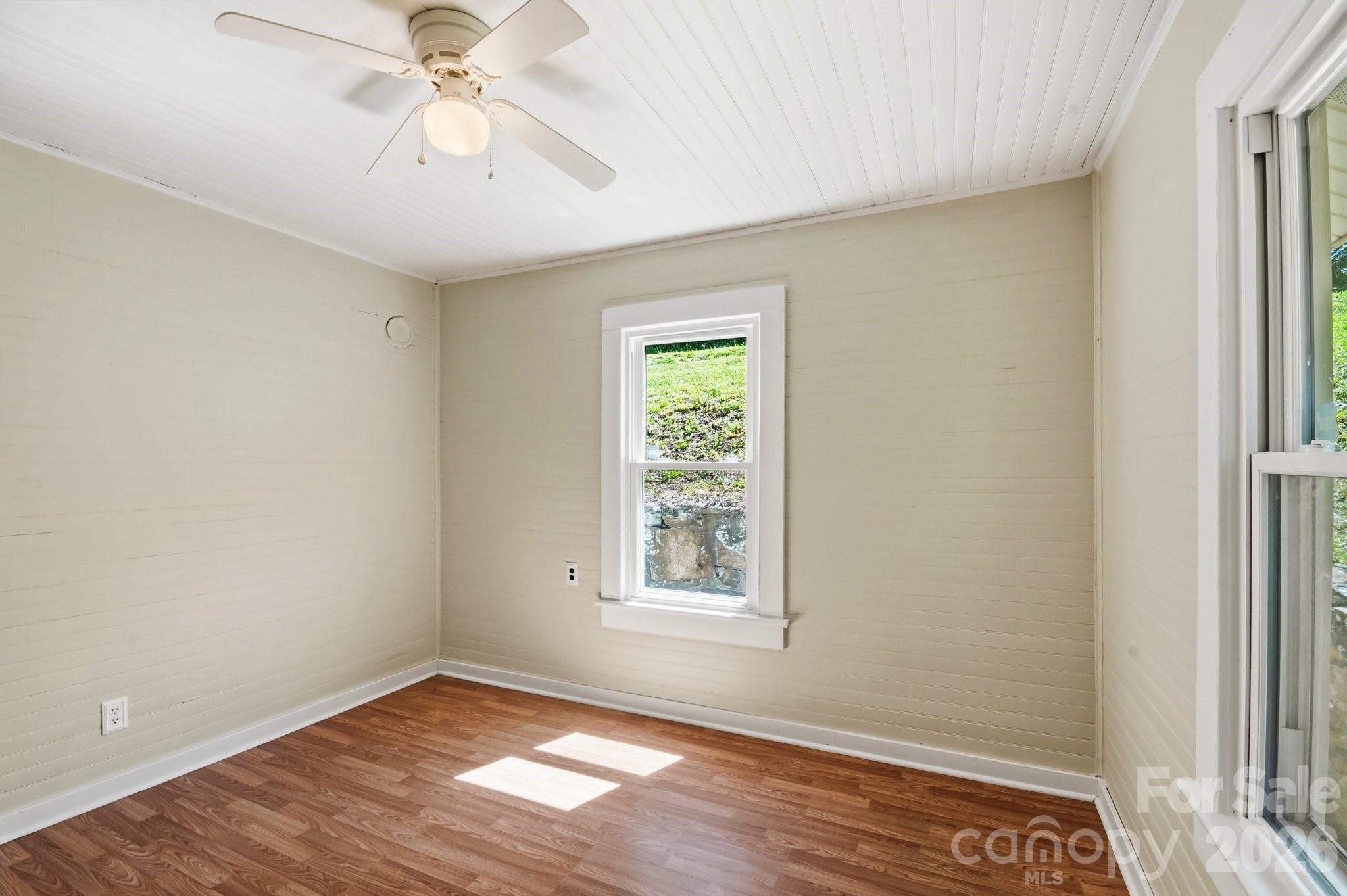 441 Main Street Property Photo 14