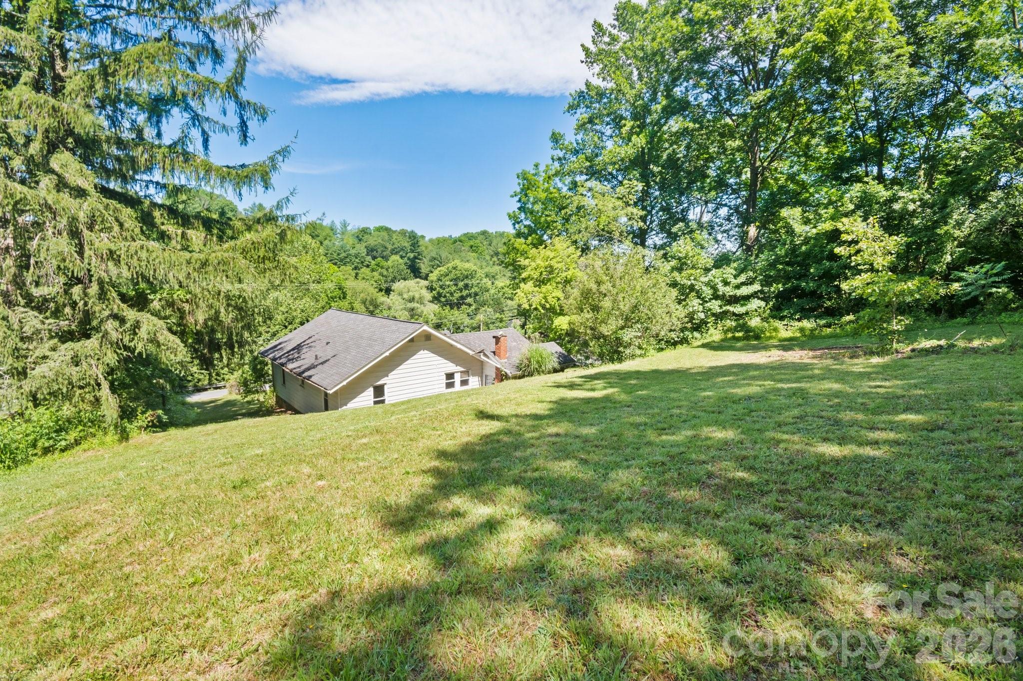 441 Main Street Property Photo 15