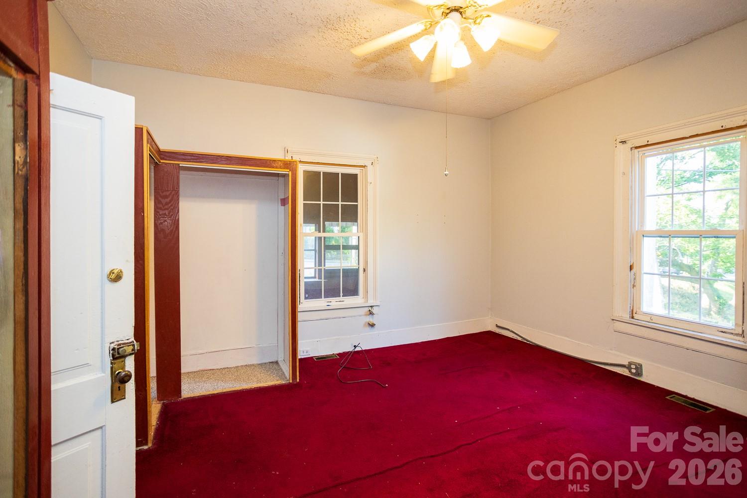 91 Clingman Avenue Property Photo 12