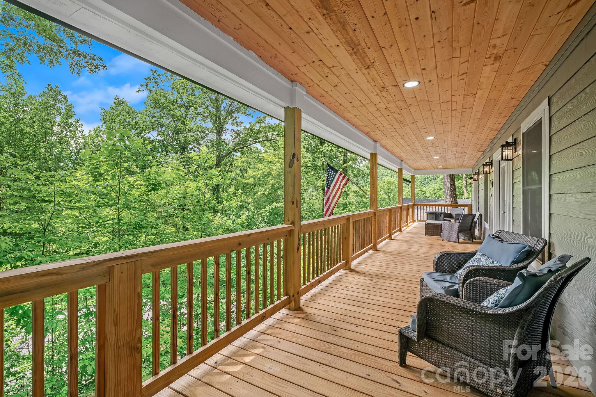30 Sleeping Bear Ridge Property Photo 2