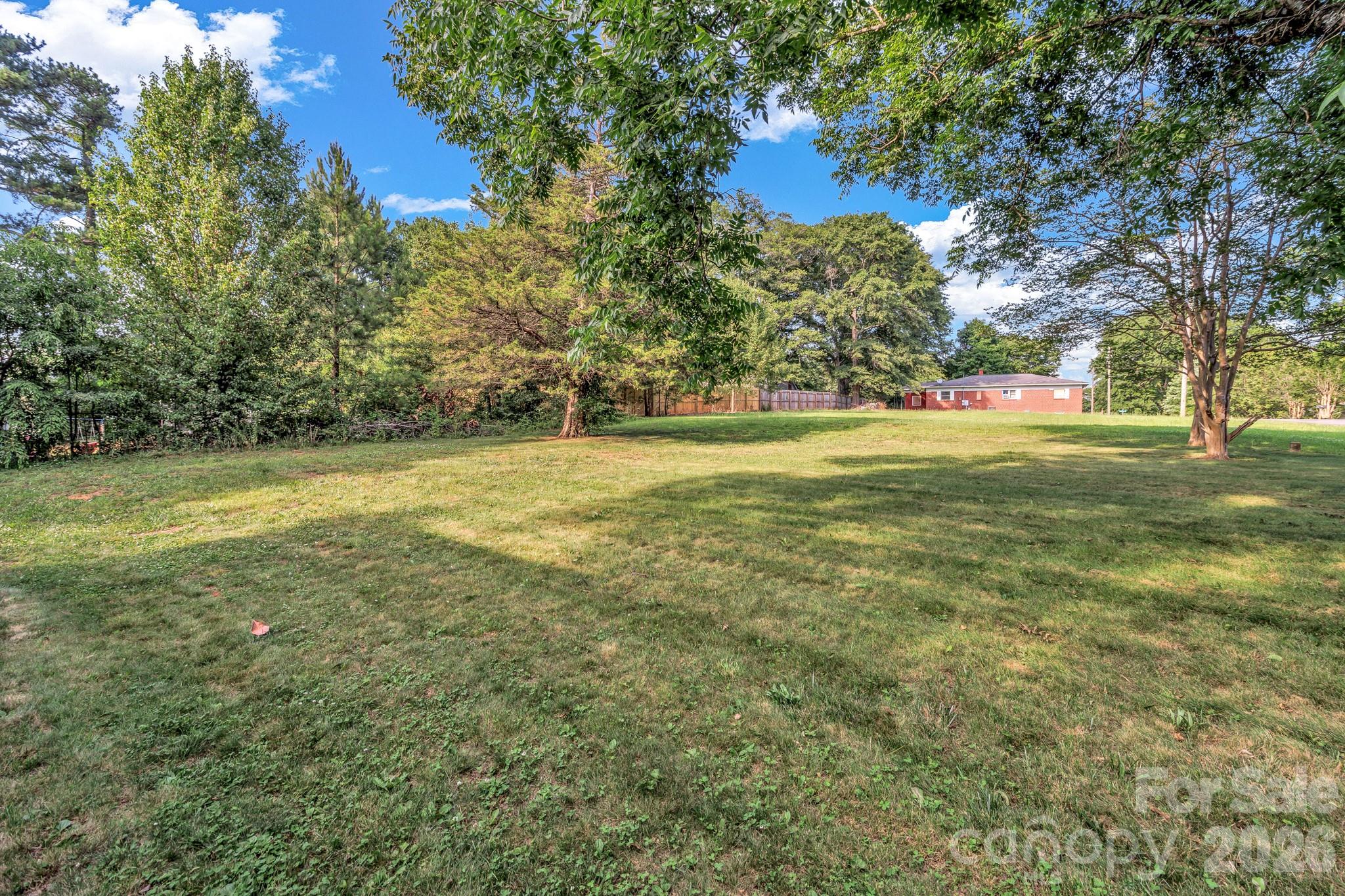 137 J E Morrow Street Property Photo 10