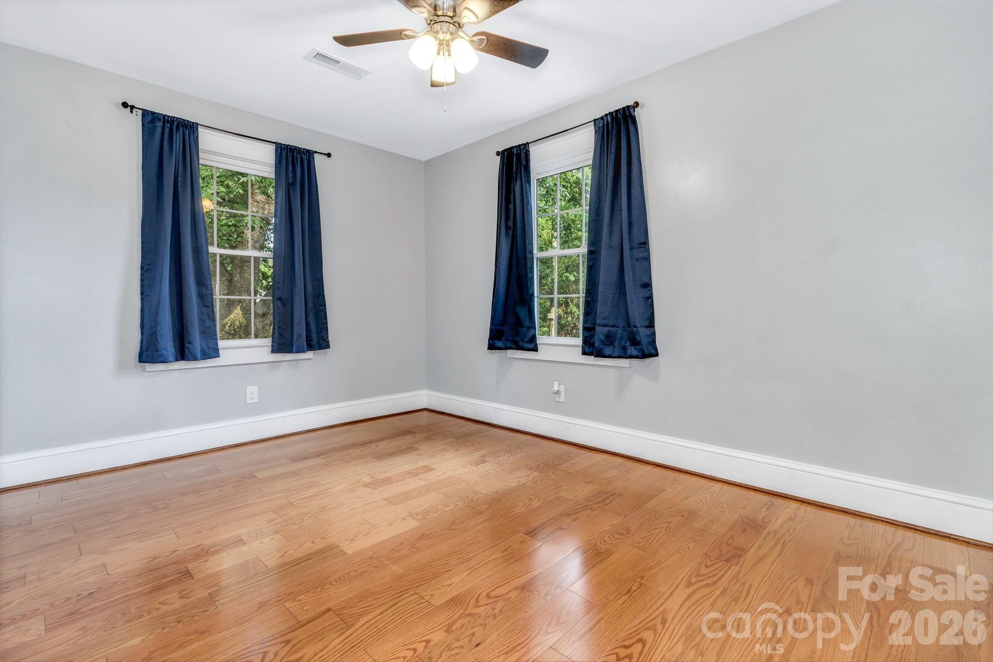 137 J E Morrow Street Property Photo 38