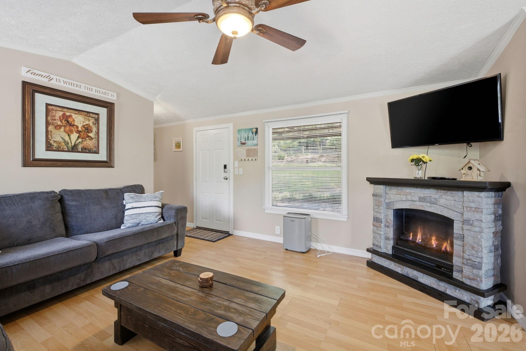 7511 Virginia Ridge Property Photo 4