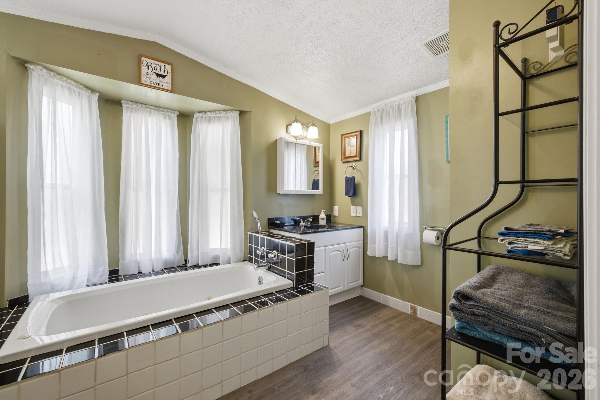 7511 Virginia Ridge Property Photo 11