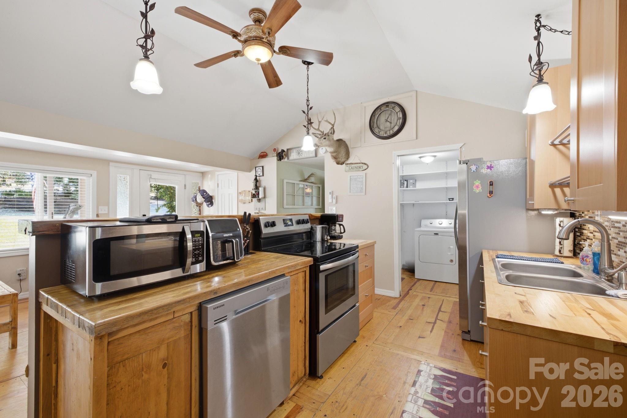 7511 Virginia Ridge Property Photo 24