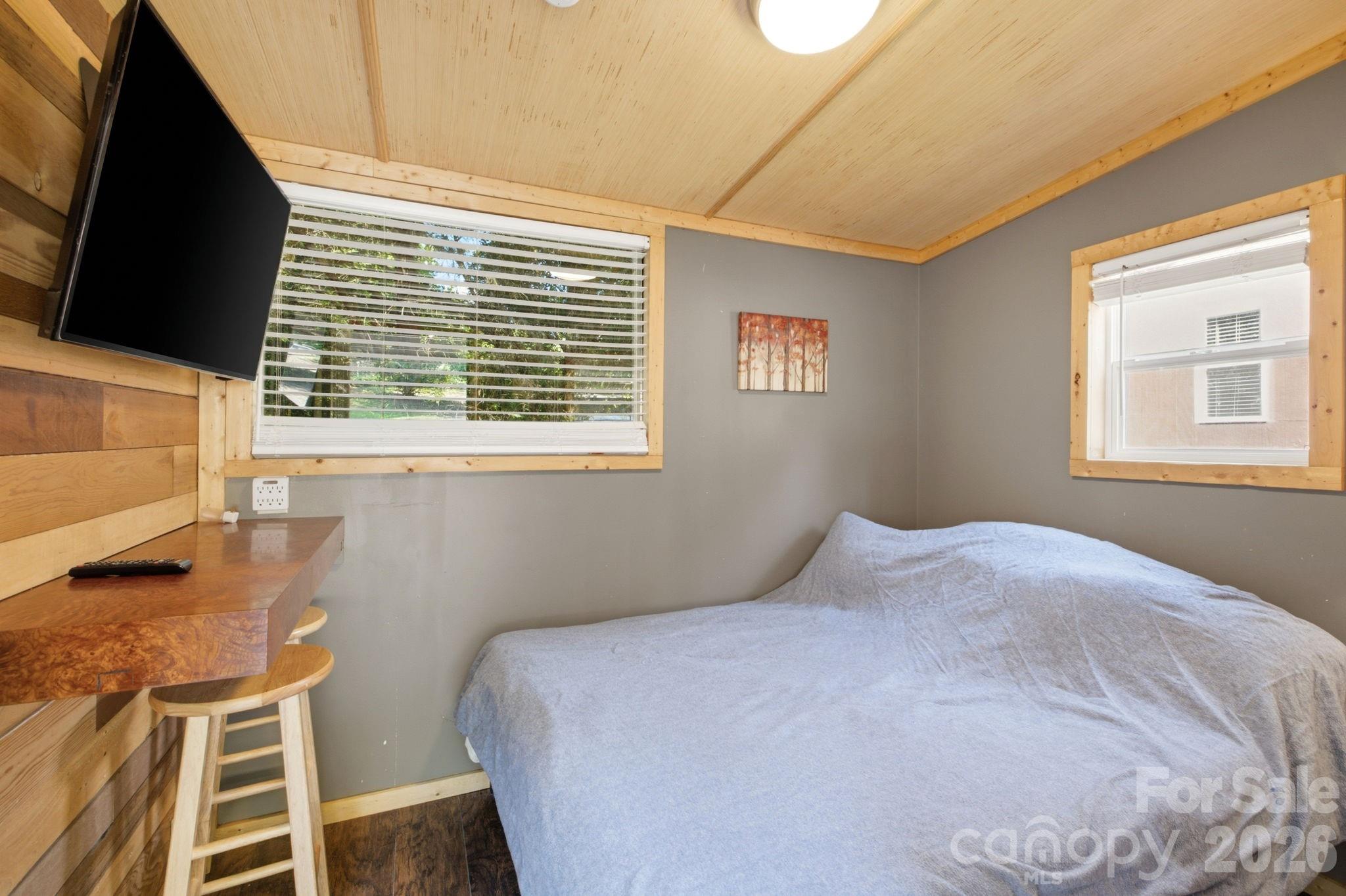7511 Virginia Ridge Property Photo 29