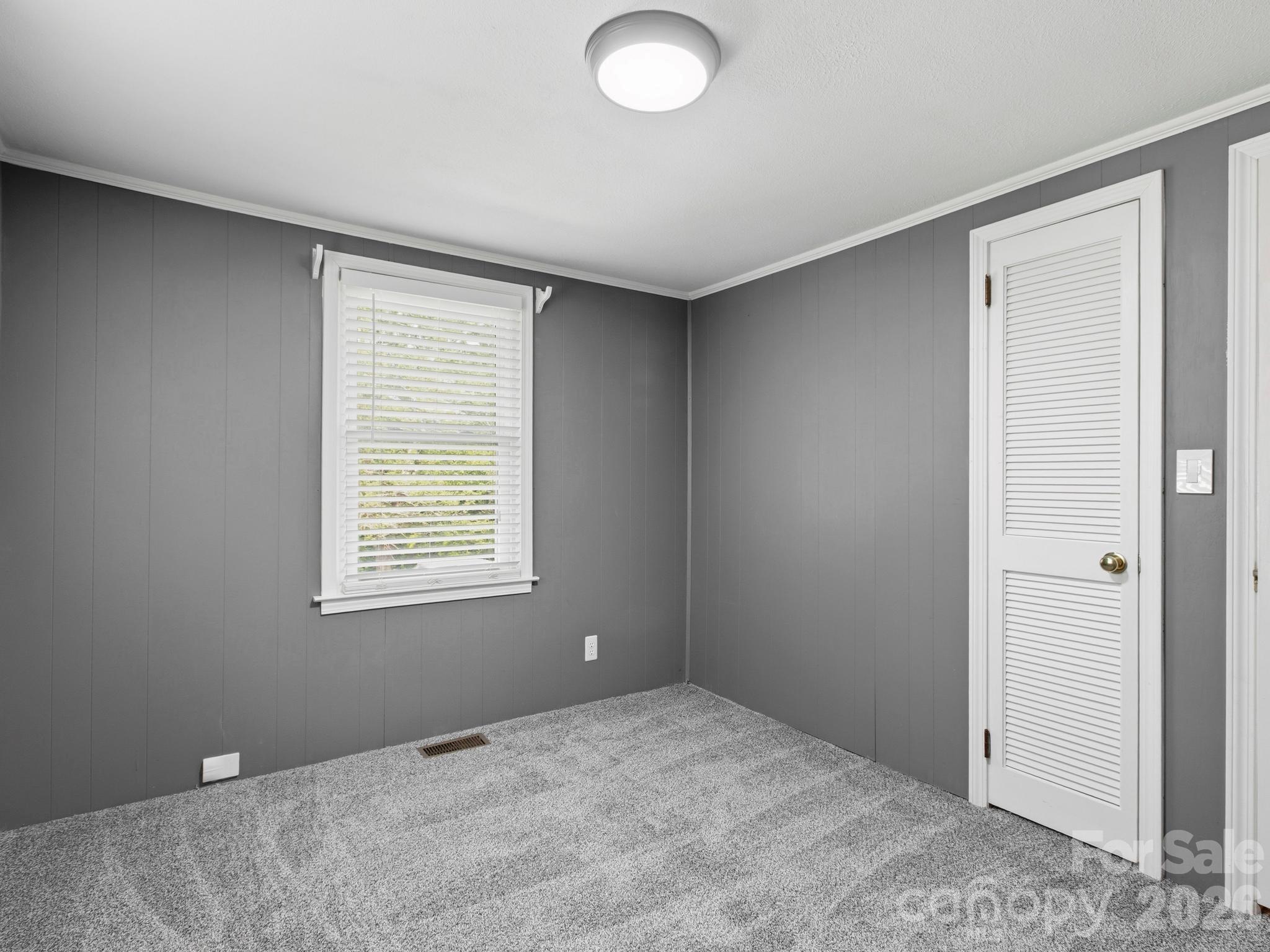407 Hall Street Property Photo 20