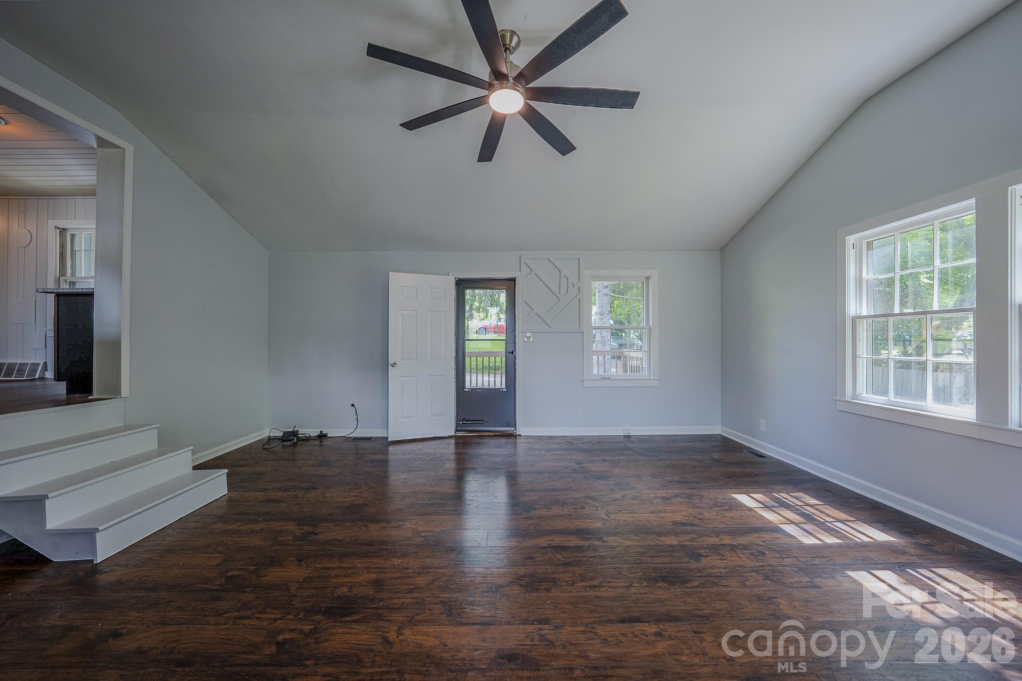 501 Fairview Road Property Photo 4