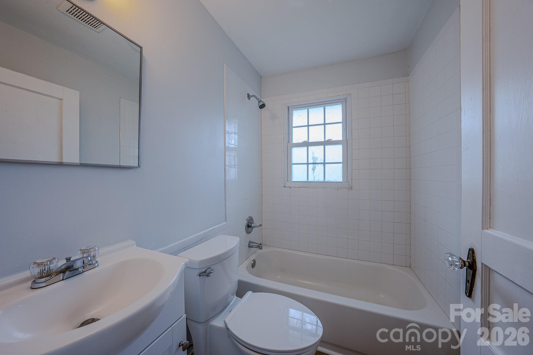 501 Fairview Road Property Photo 17
