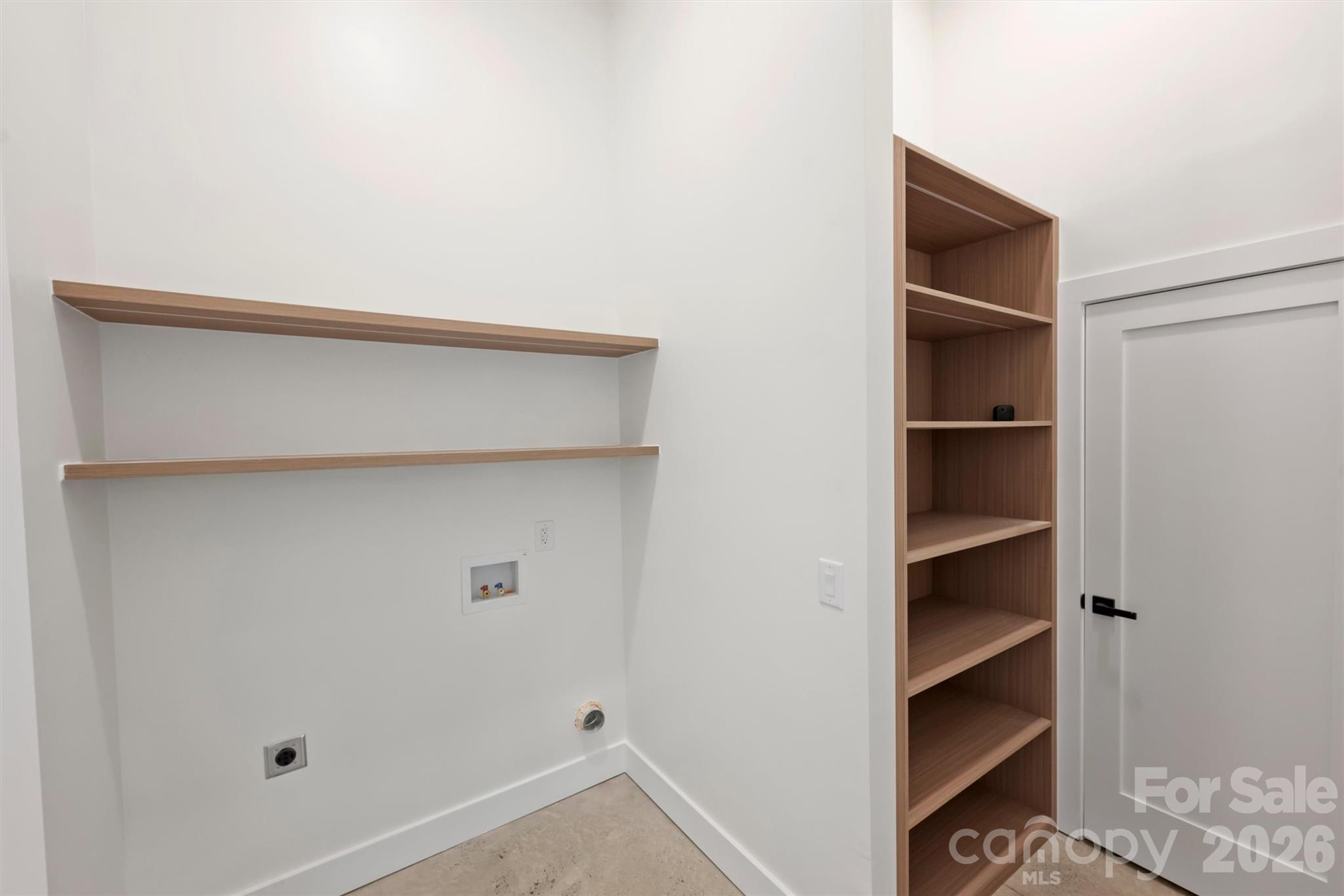 704 Charles Avenue Property Photo 39