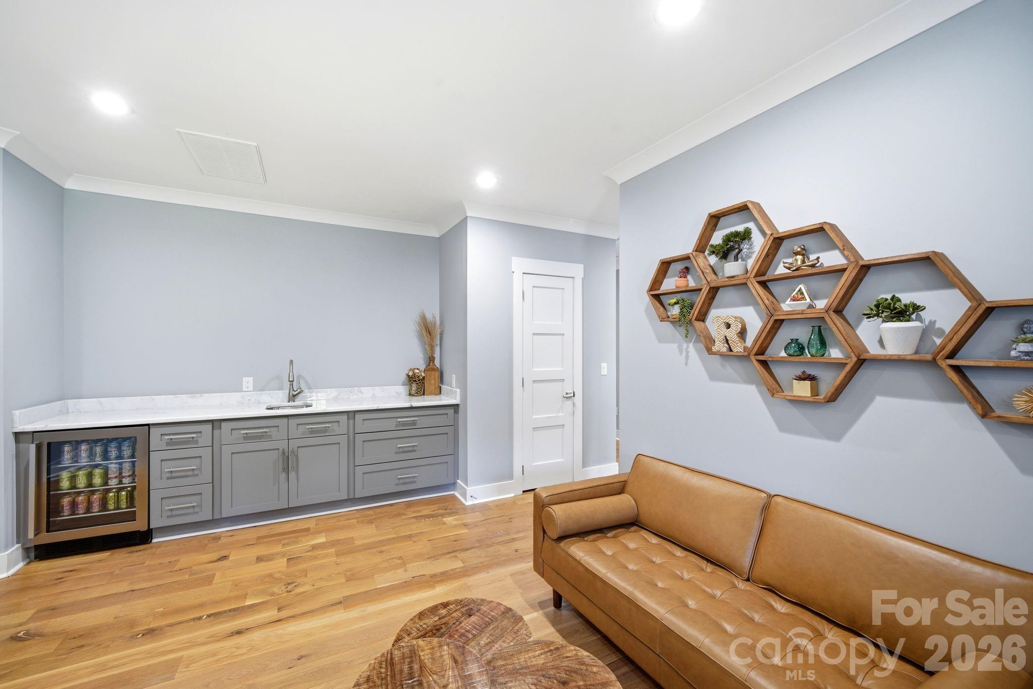 342 Kenway Loop Property Photo 25