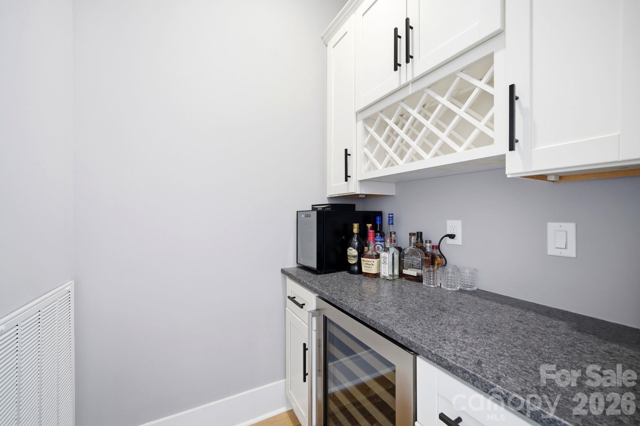 342 Kenway Loop Property Photo 39