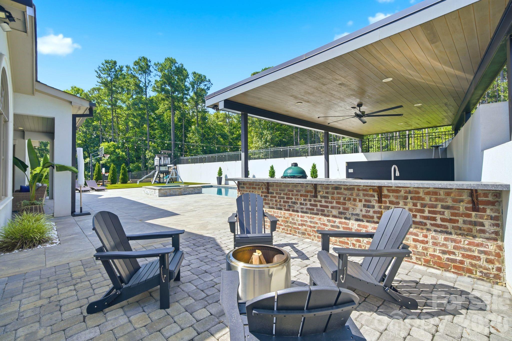 342 Kenway Loop Property Photo 40
