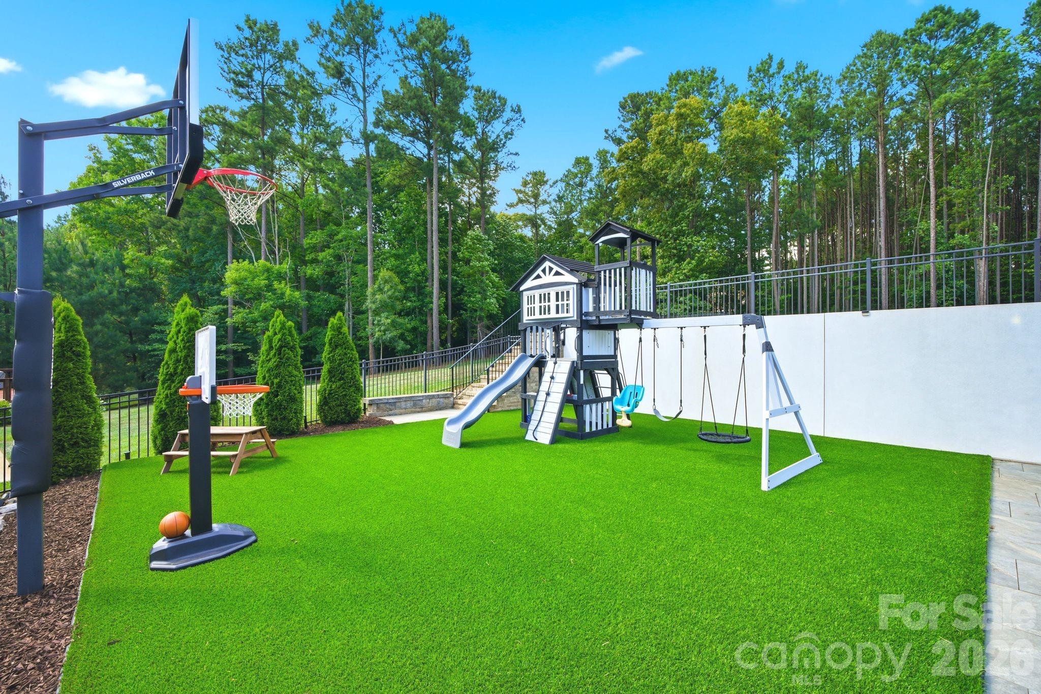 342 Kenway Loop Property Photo 42