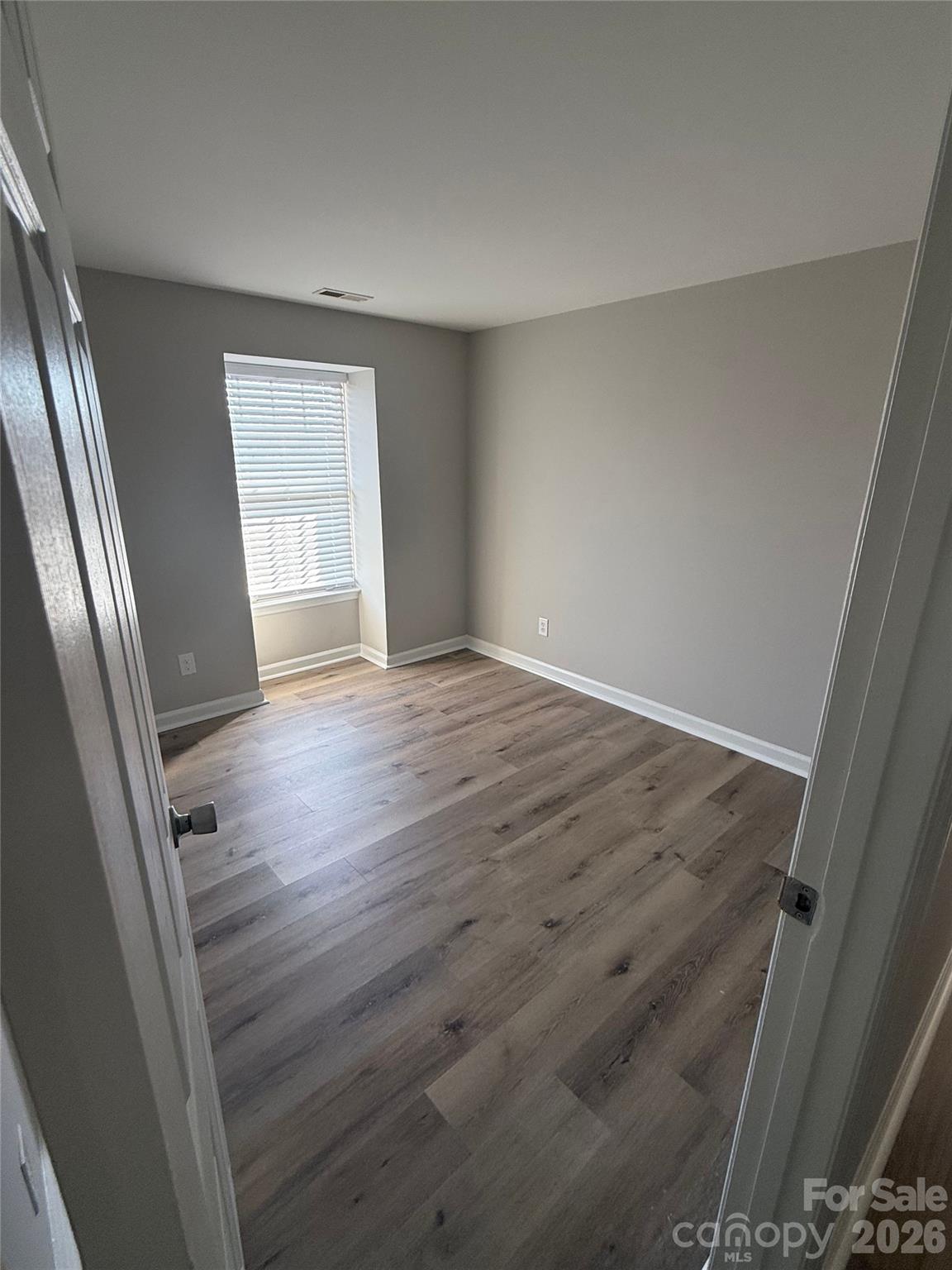 1604 Arlyn Circle J Property Photo 19