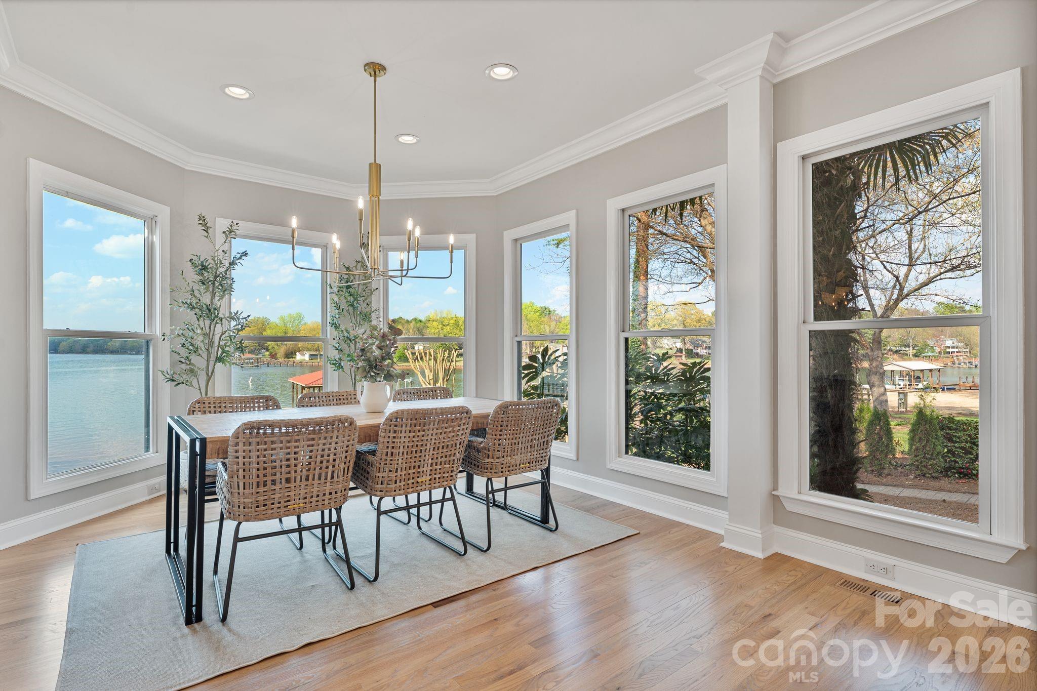 182 Malibu Road Property Photo 8