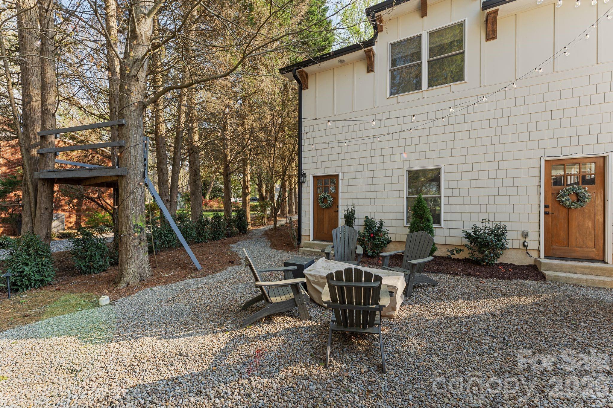 182 Malibu Road Property Photo 37