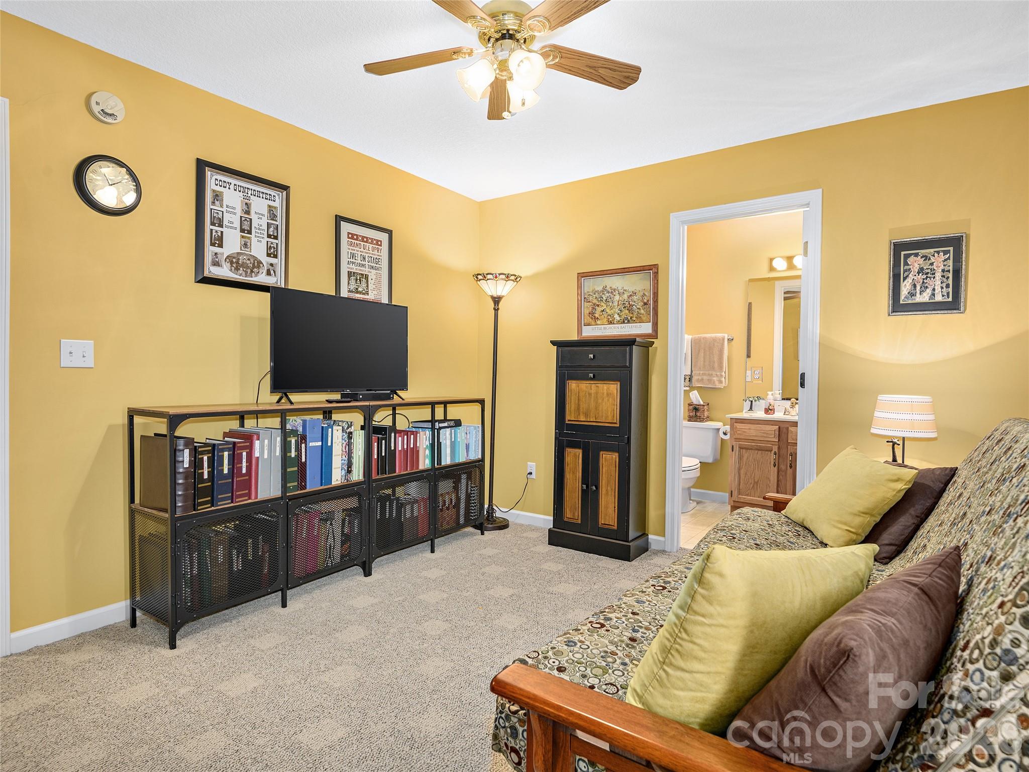 15 Willowick Drive Property Photo 13