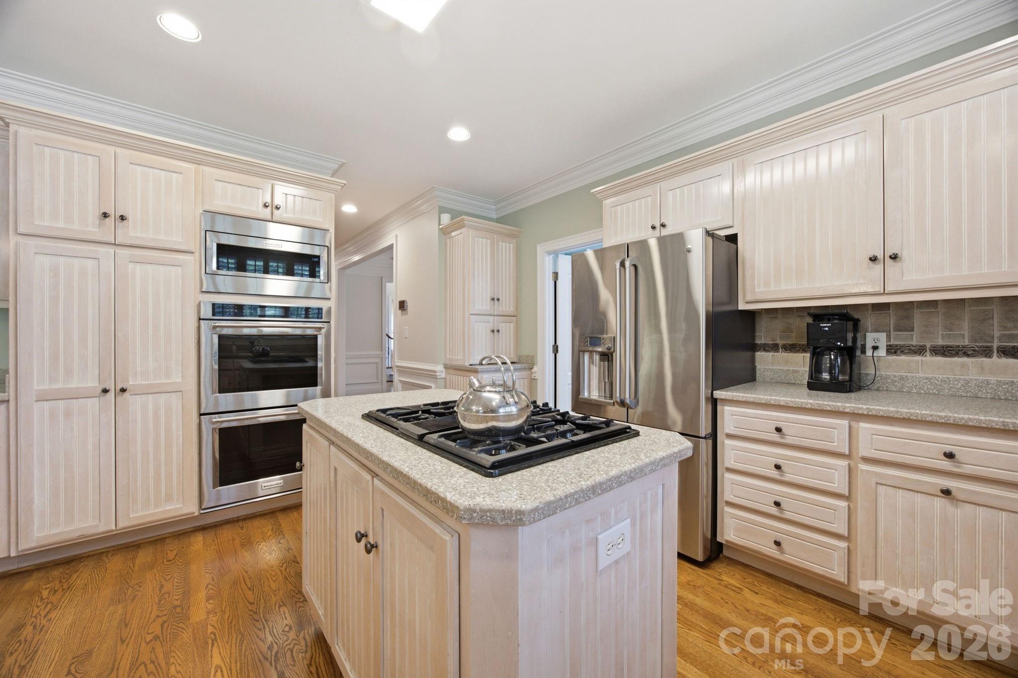 1016 Firethorne Club Drive Property Photo 24