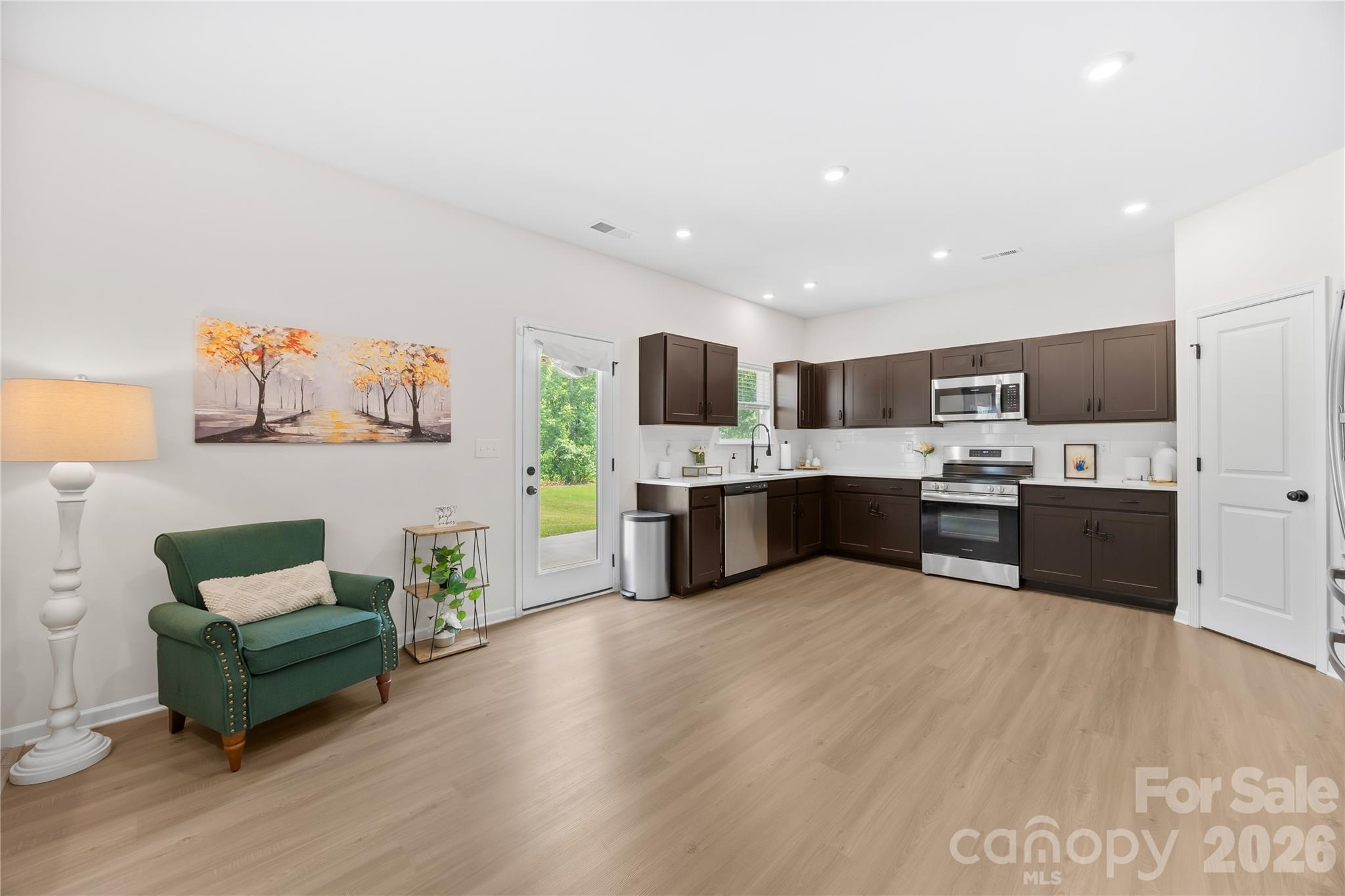 6230 Gala Lane Property Photo 3