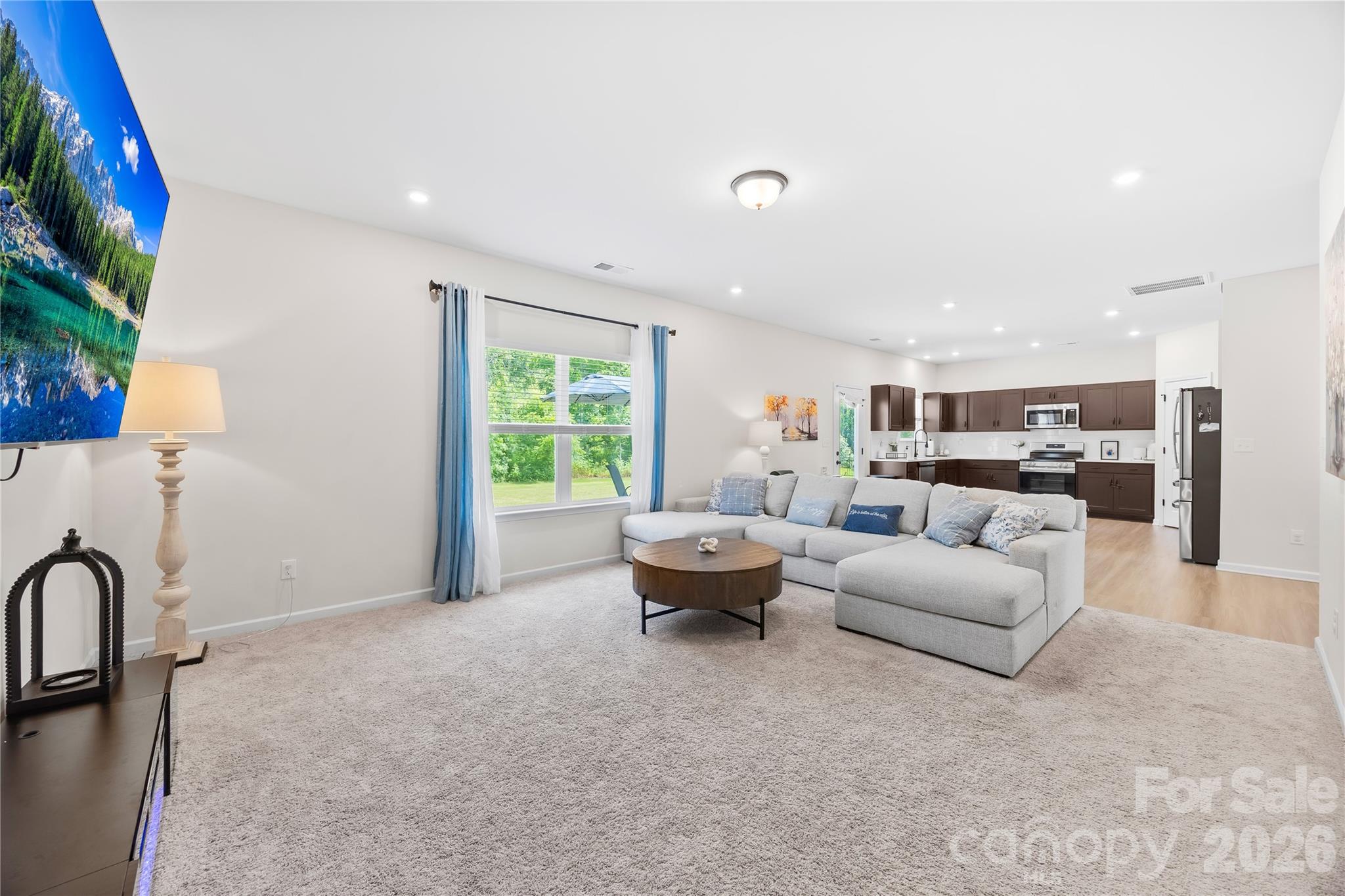 6230 Gala Lane Property Photo 8