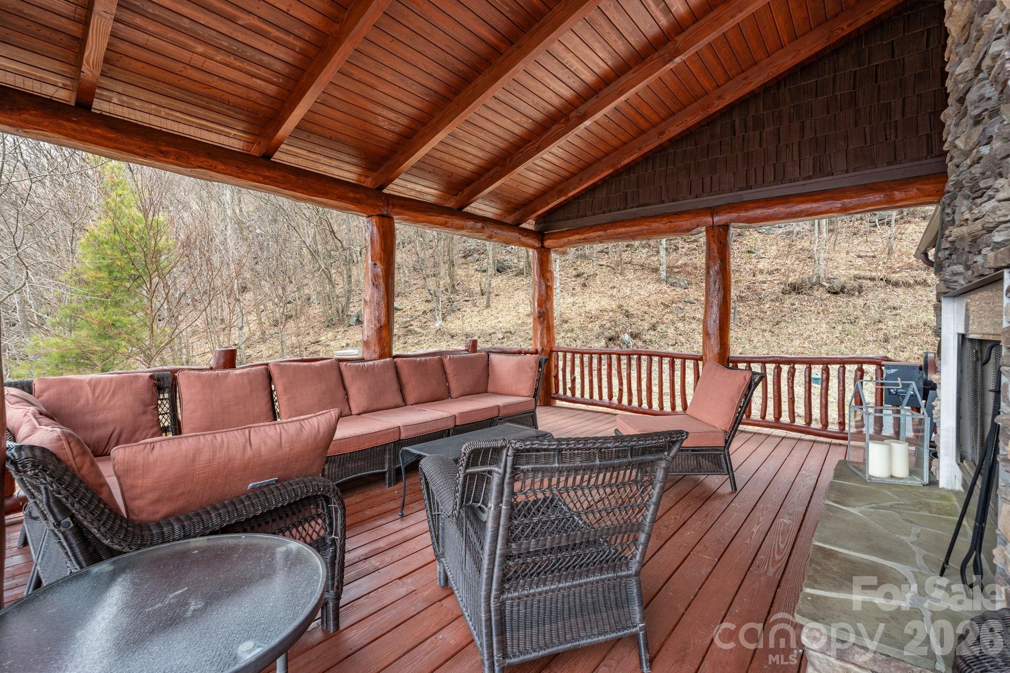 635 Acorn Nvno Property Photo 16