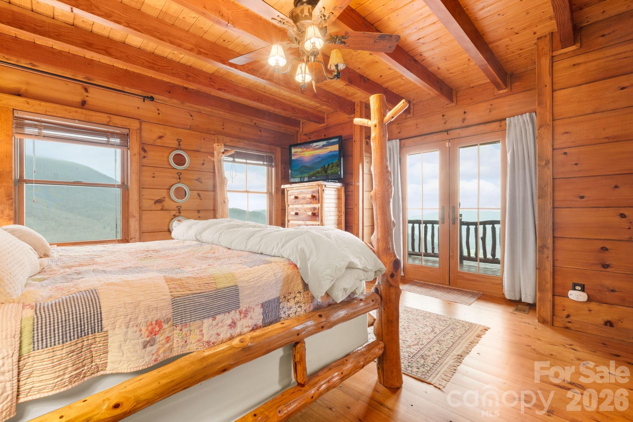 635 Acorn Nvno Property Photo 21