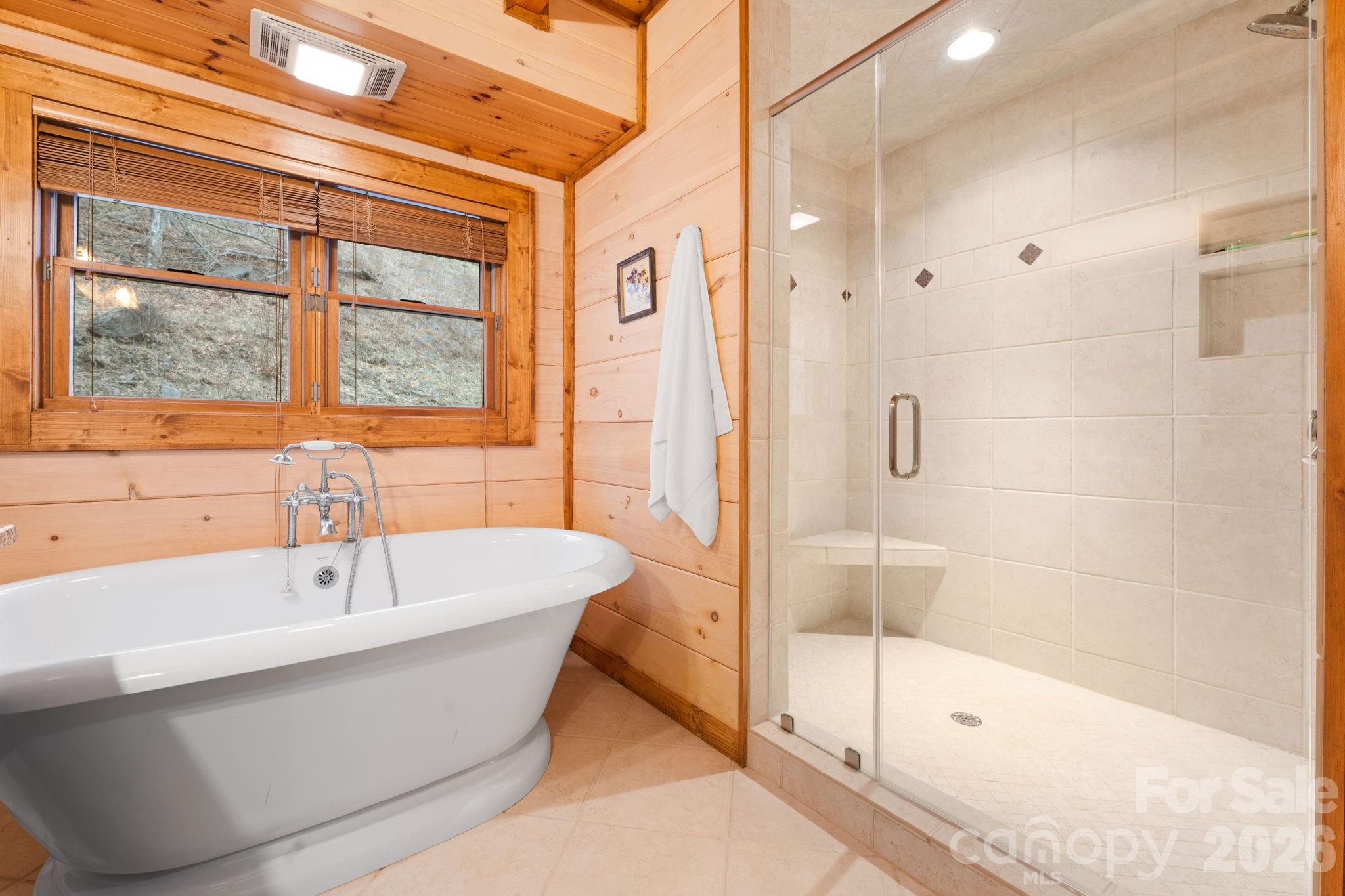 635 Acorn Nvno Property Photo 24