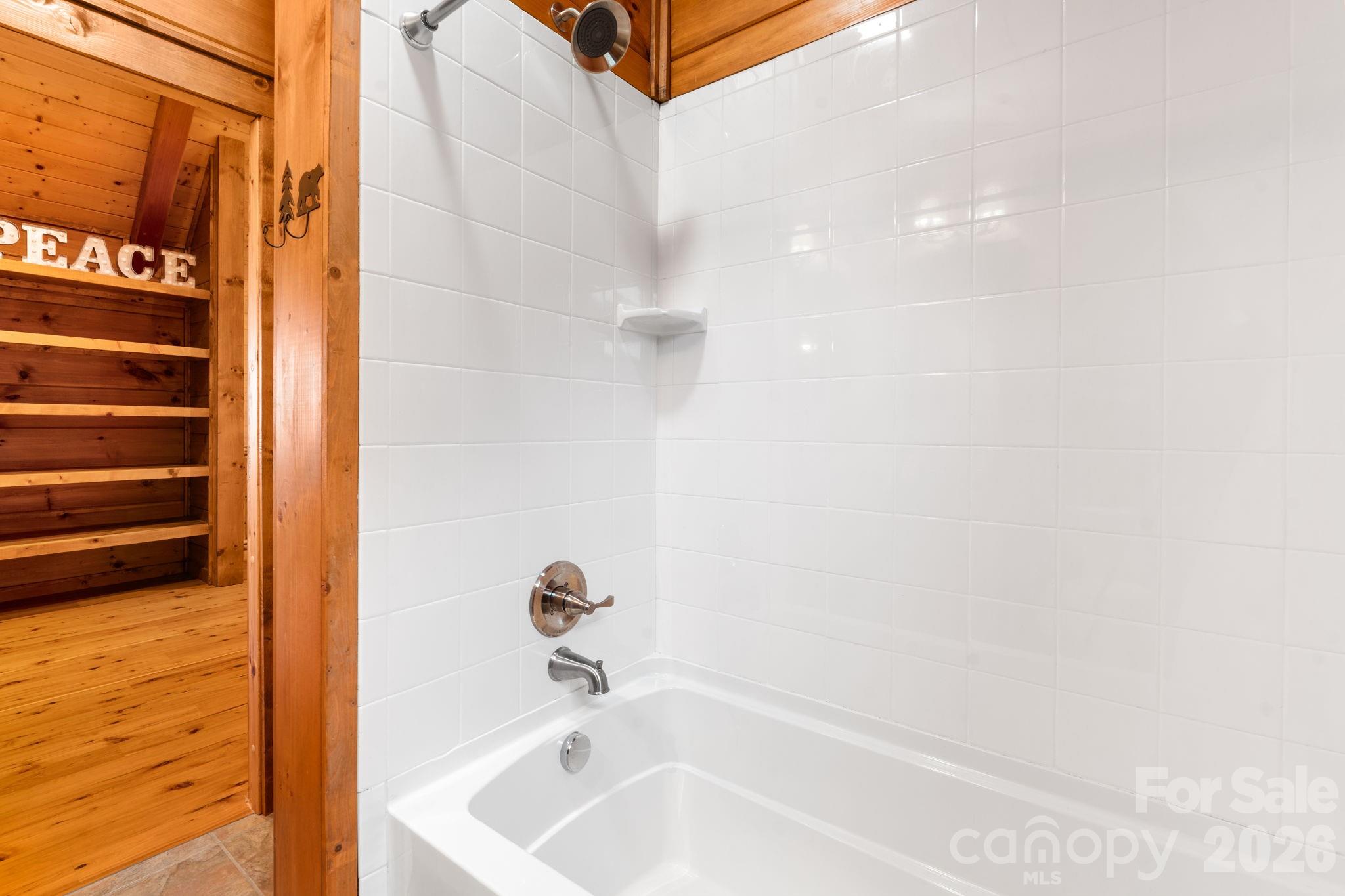635 Acorn Nvno Property Photo 31