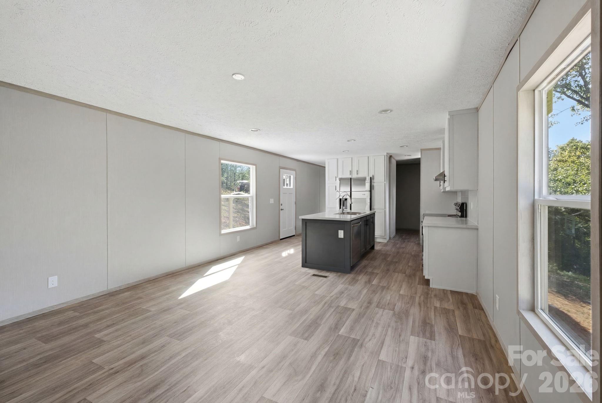 7499 Virginia Ridge Property Photo 10