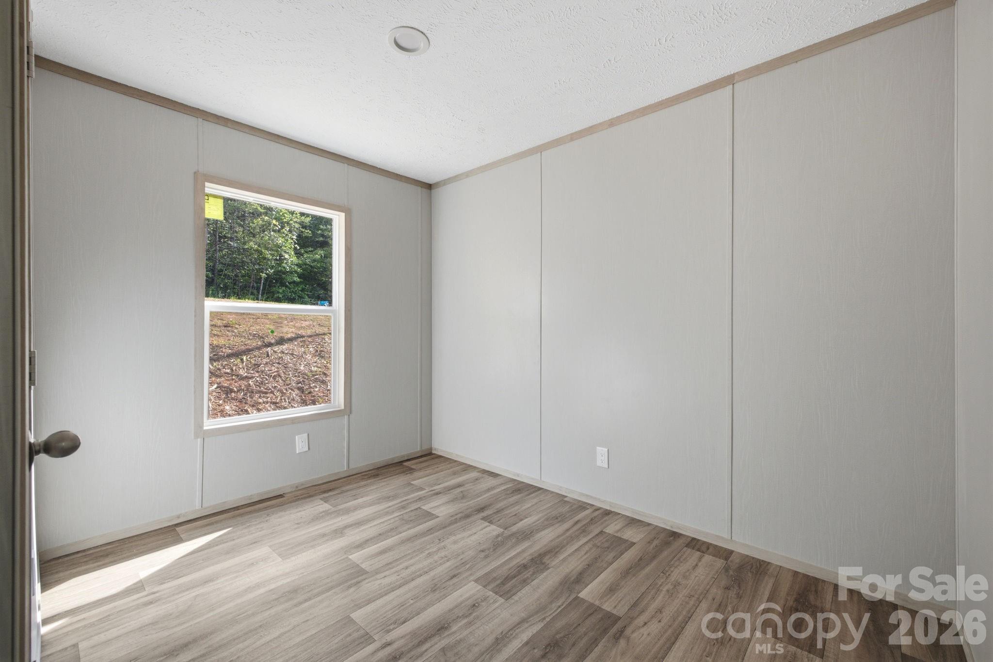 7499 Virginia Ridge Property Photo 16