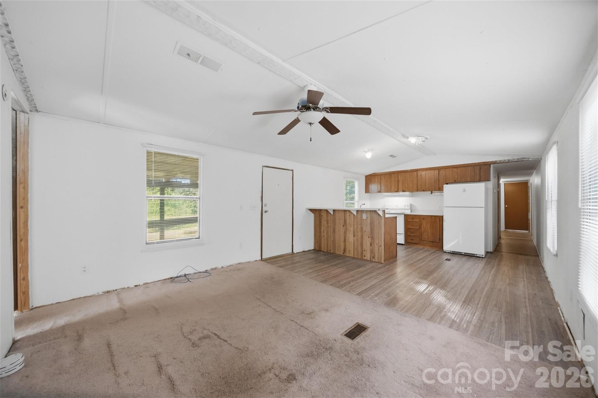 300 Excelsior Drive Property Photo 9