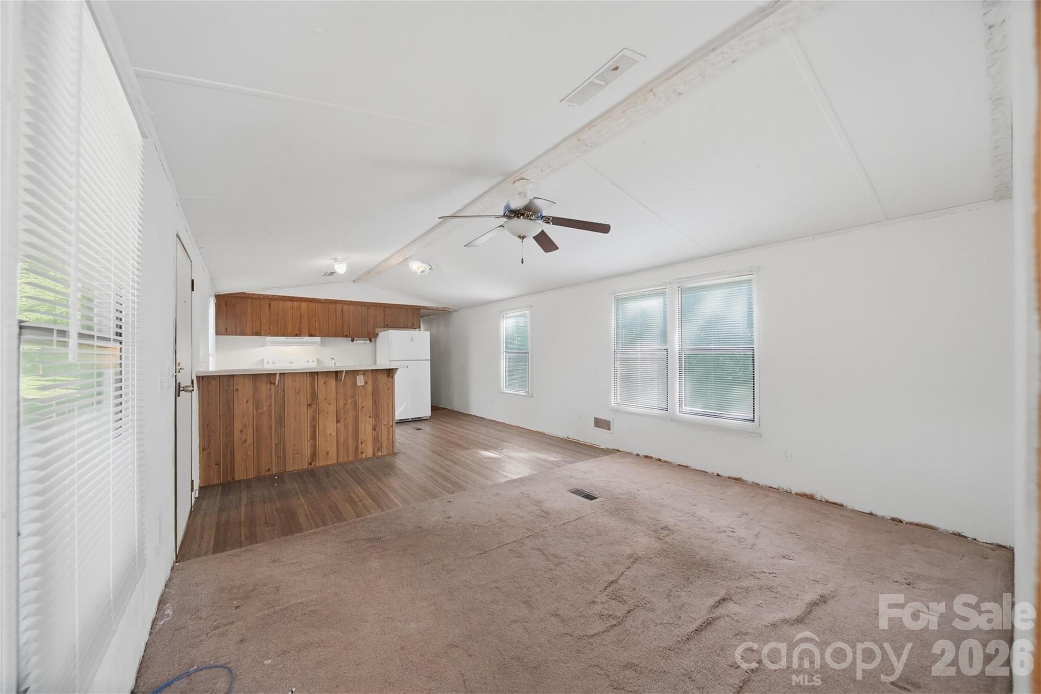 300 Excelsior Drive Property Photo 11