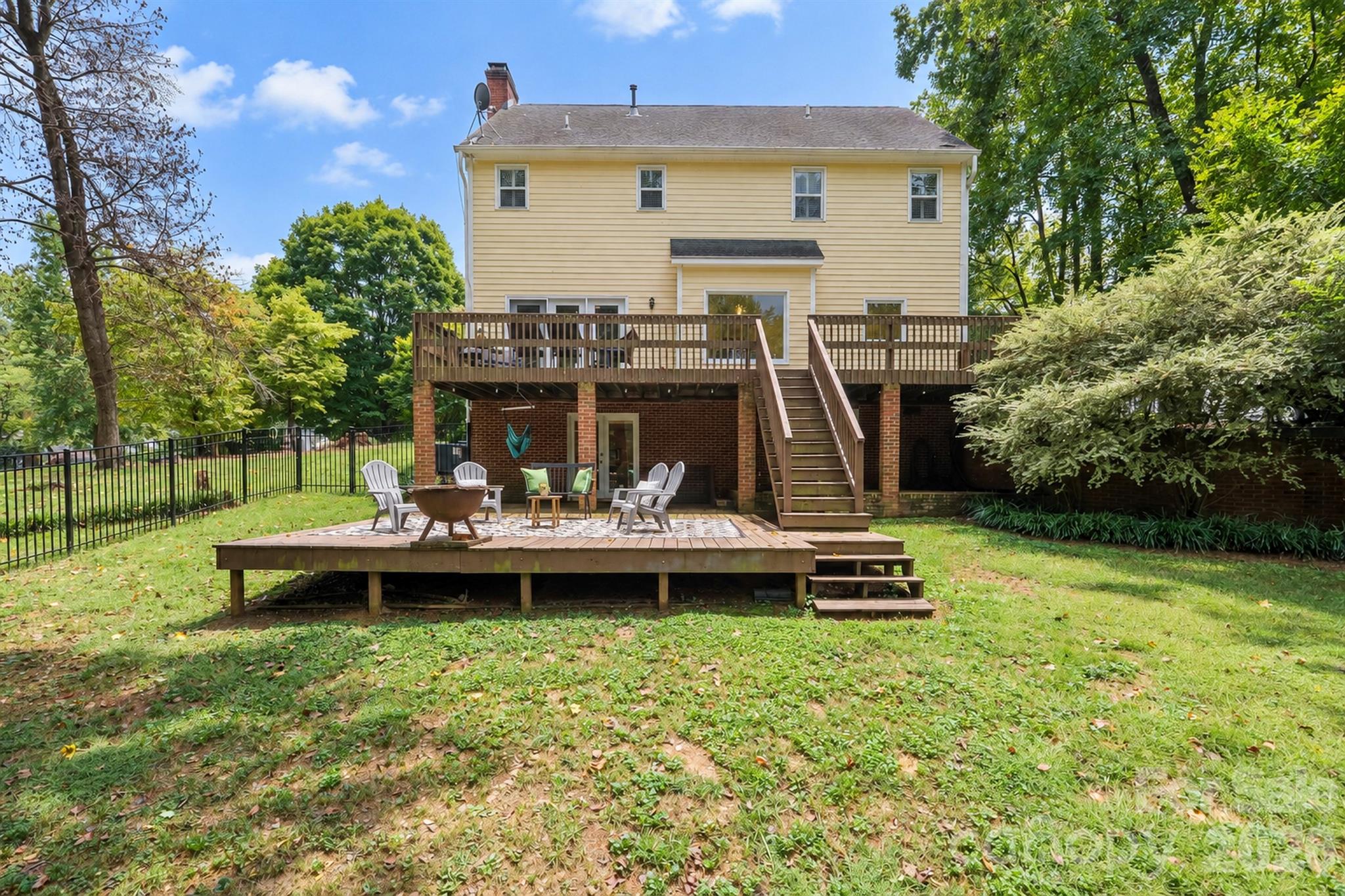 2720 Steeplechase Road Property Photo 2