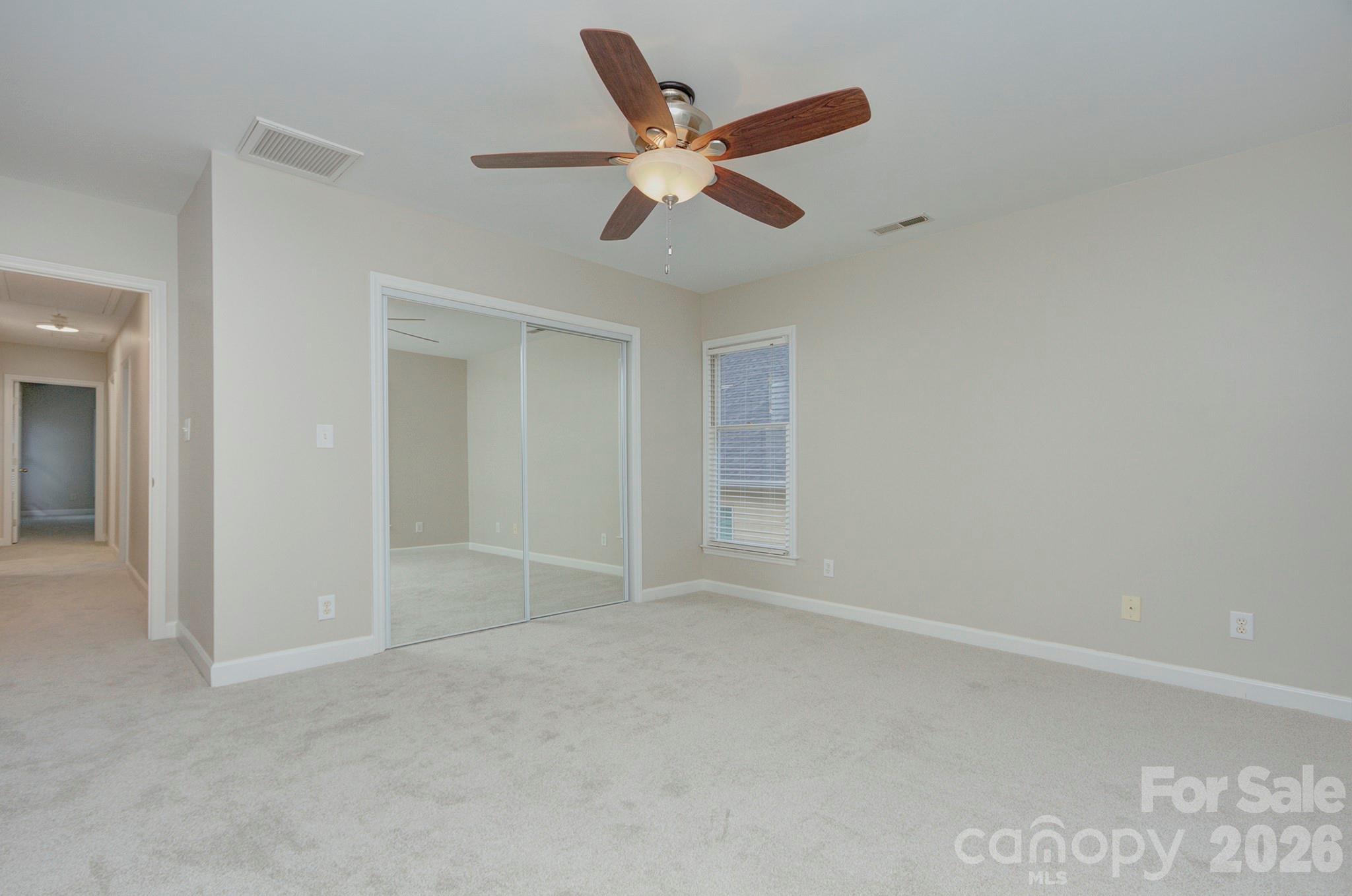 2000 Victorian Place Property Photo 26