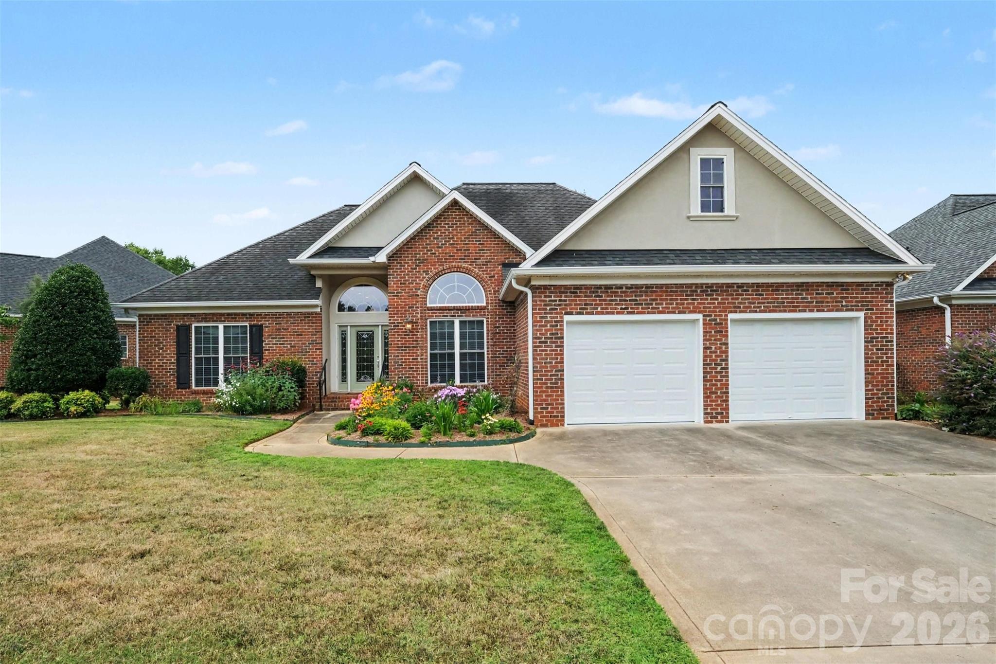 115 Blakemore Drive Property Photo 1