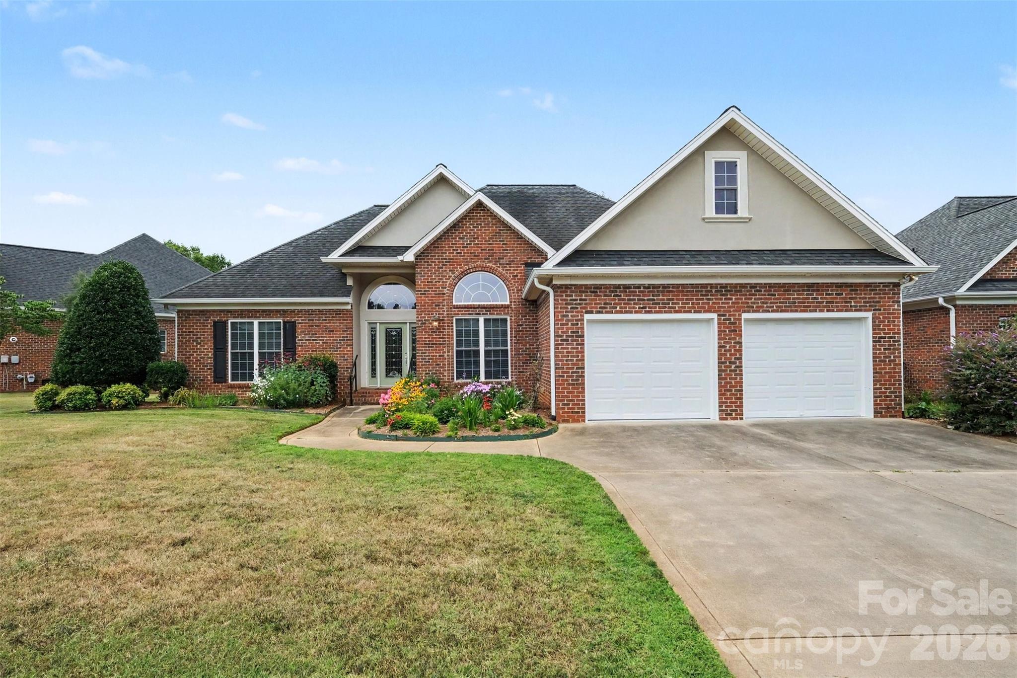 115 Blakemore Drive Property Photo 2