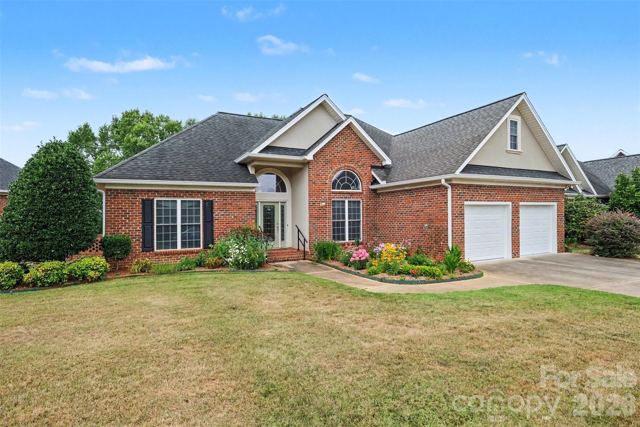 115 Blakemore Drive Property Photo 4