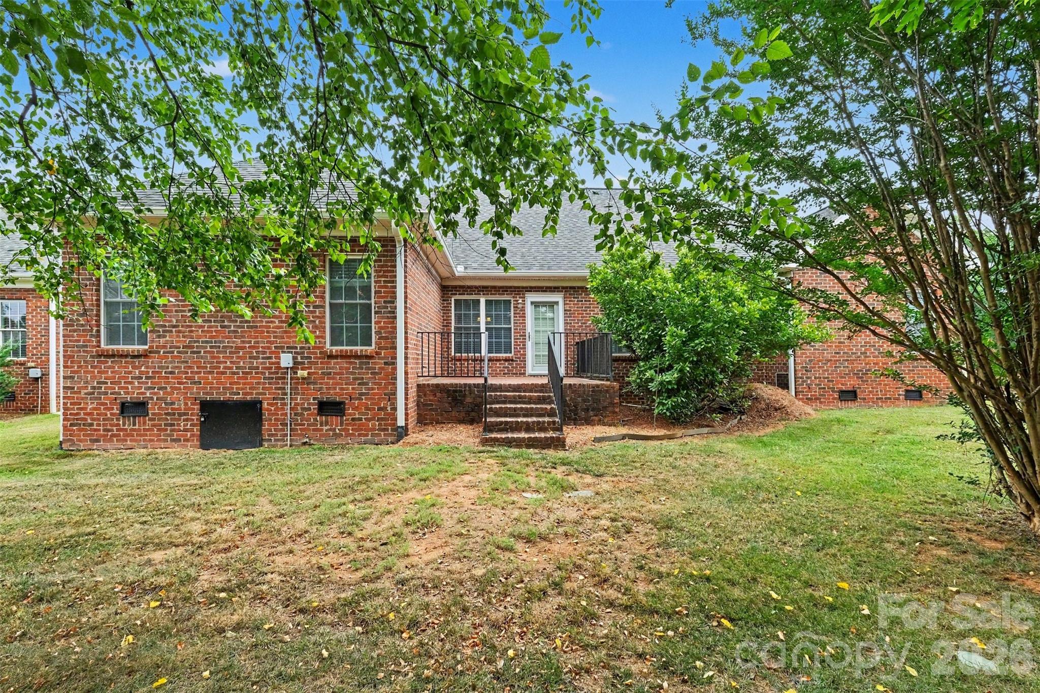 115 Blakemore Drive Property Photo 33